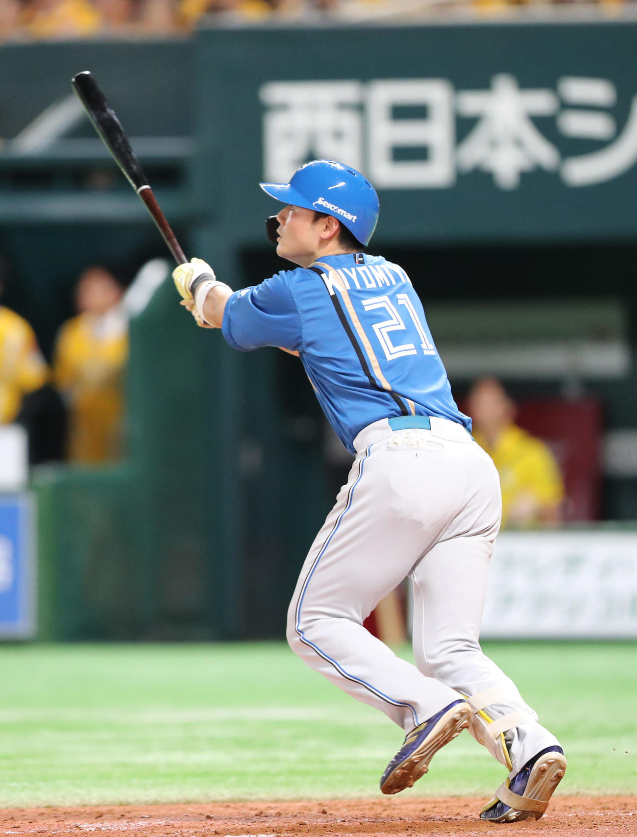 ソフトバンク対日本ハム　5回表日本ハム無死一、二塁、清宮は同点の右越え3点本塁打を放つ（撮影・鬼束羽瑠菜）