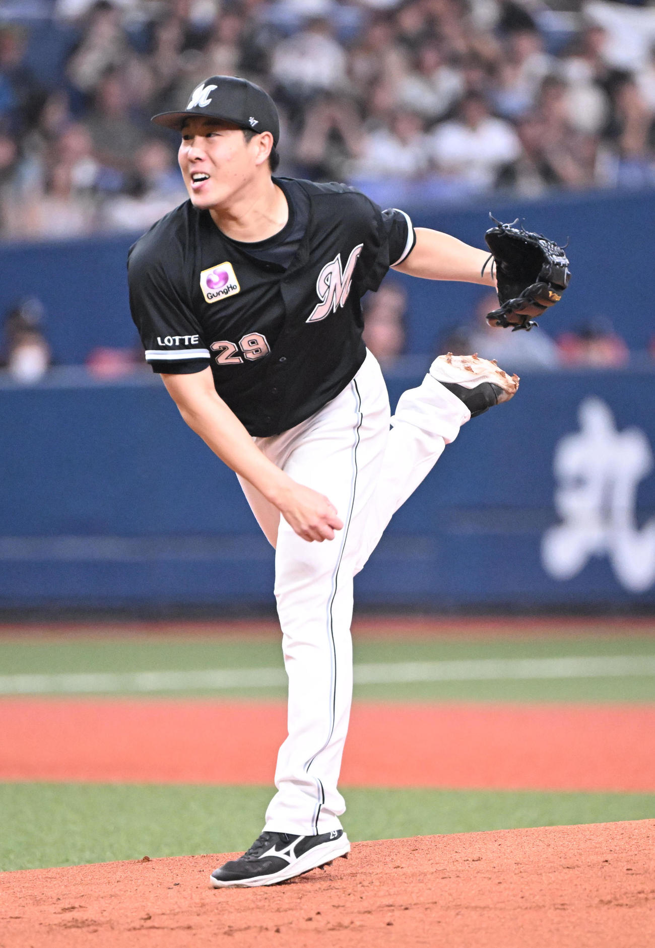 オリックス対ロッテ　先発するロッテ西野（撮影・和賀正仁）