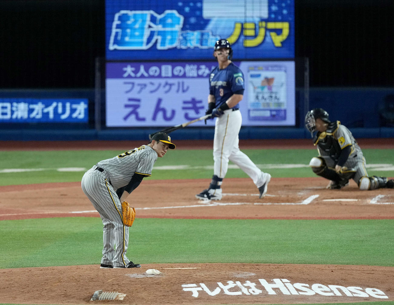 DeNA対阪神　6回裏DeNA無死、オースティンに同点ソロ本塁打を浴びる大竹（撮影・たえ見朱実）
