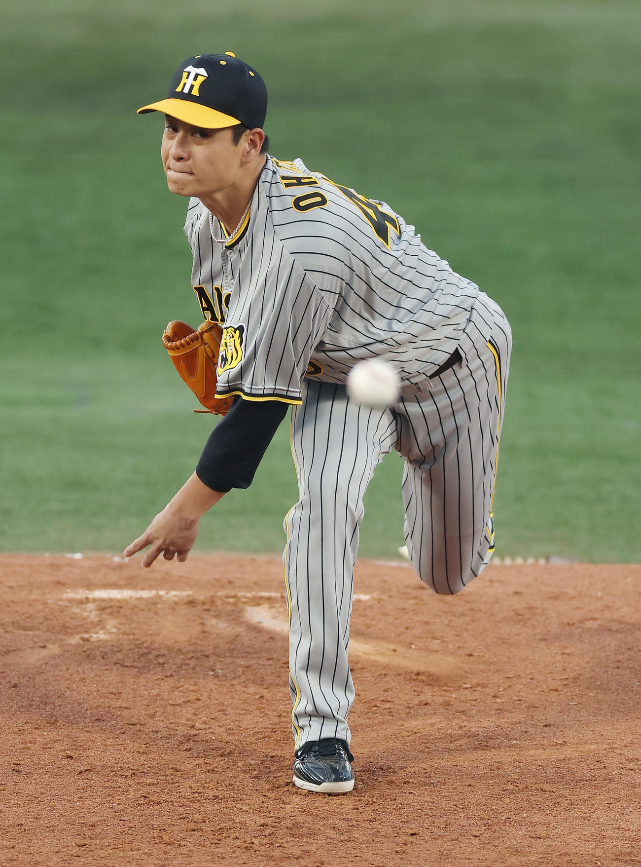 DeNA対阪神　阪神先発の大竹は6回を投げて4失点に終わる（撮影・前田充）
