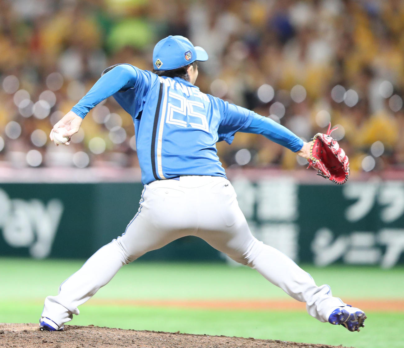 ソフトバンク対日本ハム　2番手で登板した宮西（撮影・鬼束羽瑠菜）