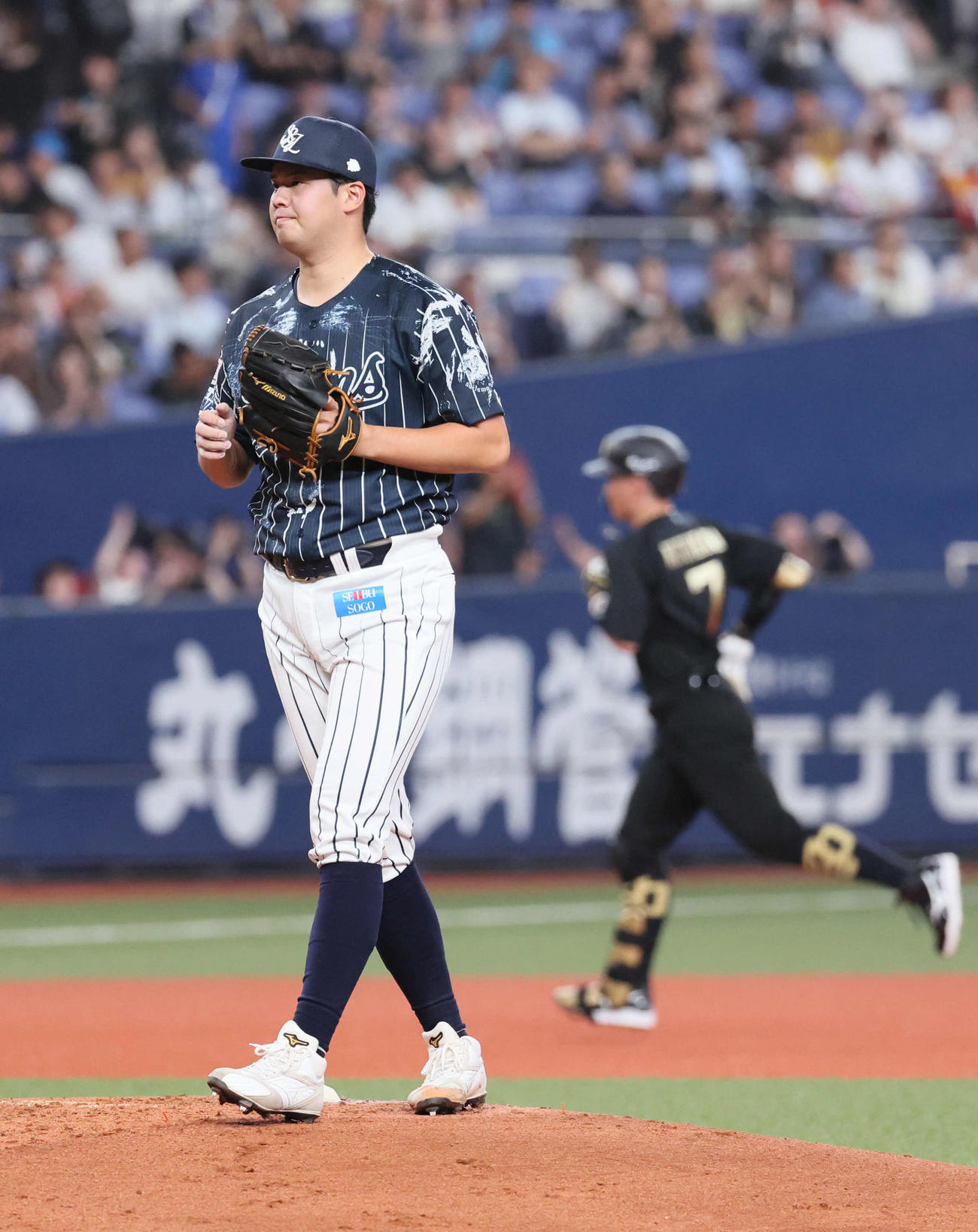 オリックス対西武　2回裏オリックス無死一塁、渡辺は西川に右越え先制2点本塁打を浴びる（撮影・宮崎幸一）