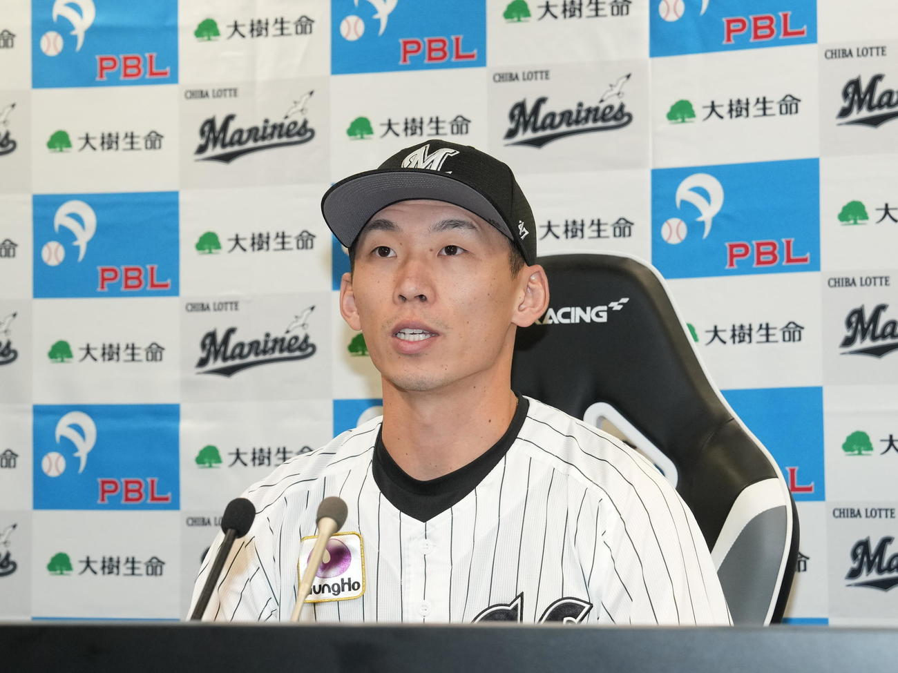 7月度パ・リーグ打撃部門で月間MVPを受賞したロッテ高部（撮影・小沢裕）