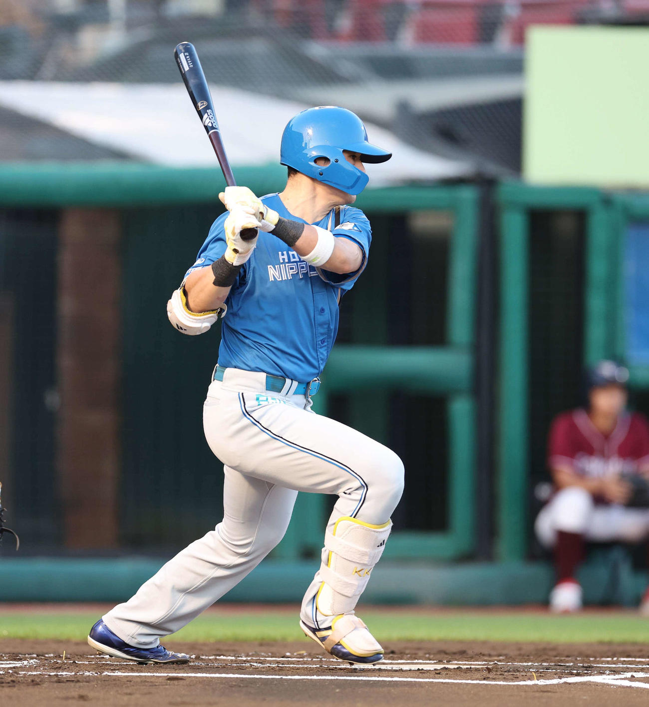 楽天対日本ハム　1回表日本ハム無死一、二塁、中前適時打を放つ清宮（撮影・黒川智章）