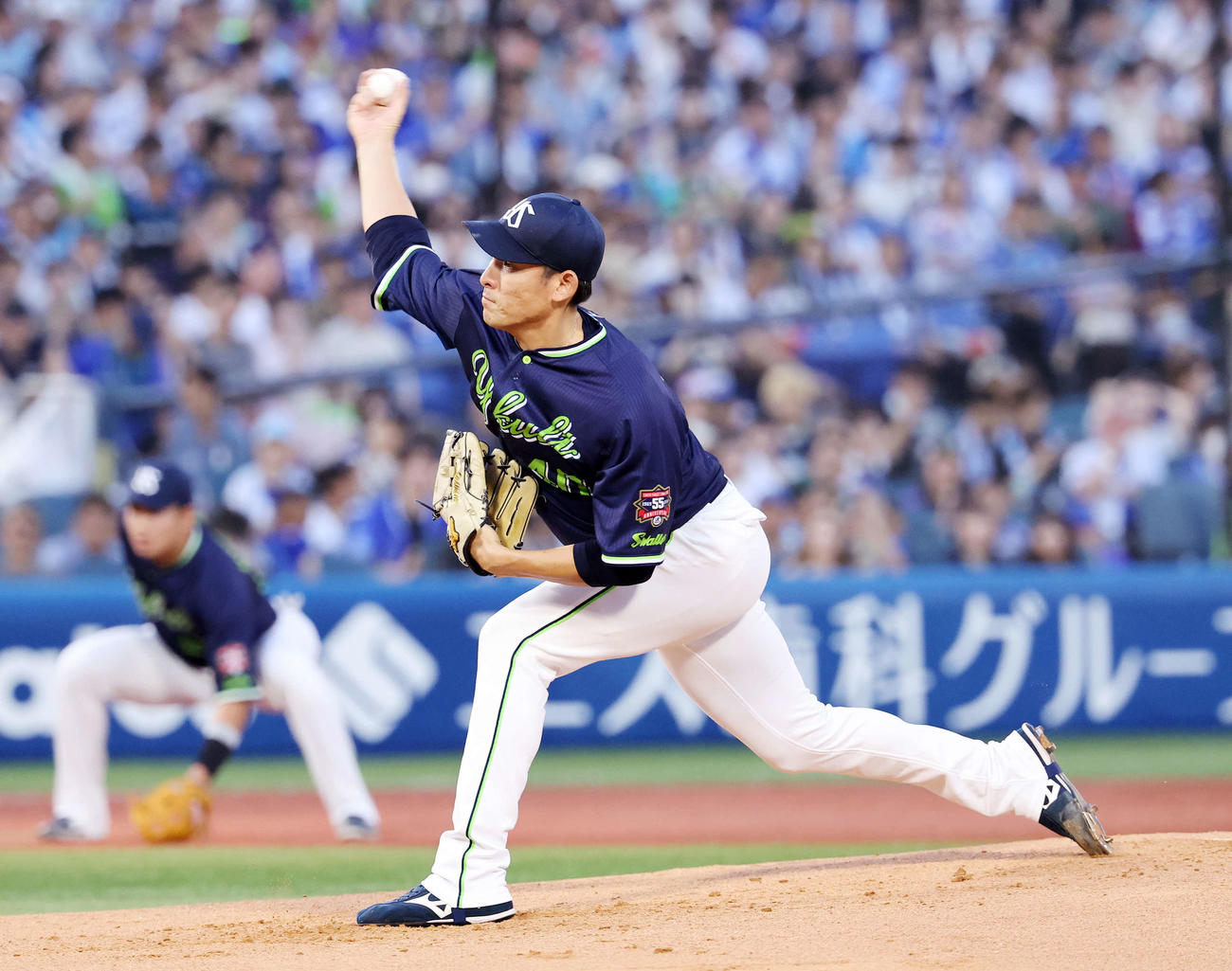 DeNA対ヤクルト　力投するヤクルト先発の高梨（撮影・鈴木正人）