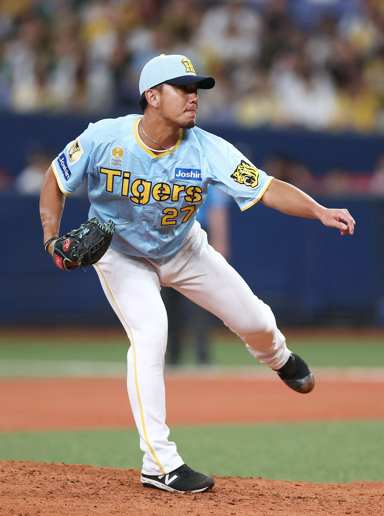 阪神対広島　6回表、阪神2番手で登板する伊藤将（撮影・前田充）