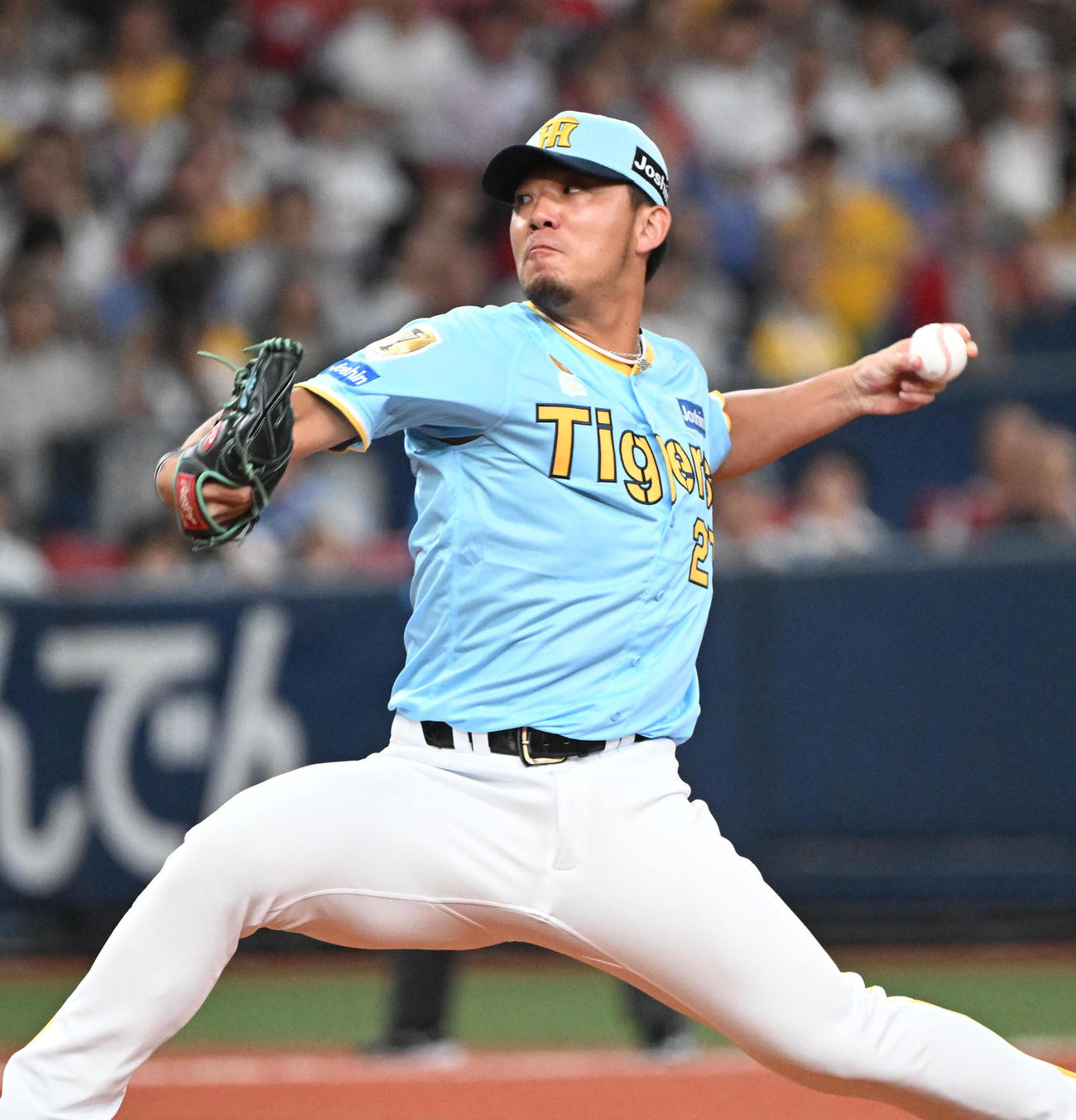 阪神対広島　6回に阪神2番手で登板する伊藤将（撮影・和賀正仁）