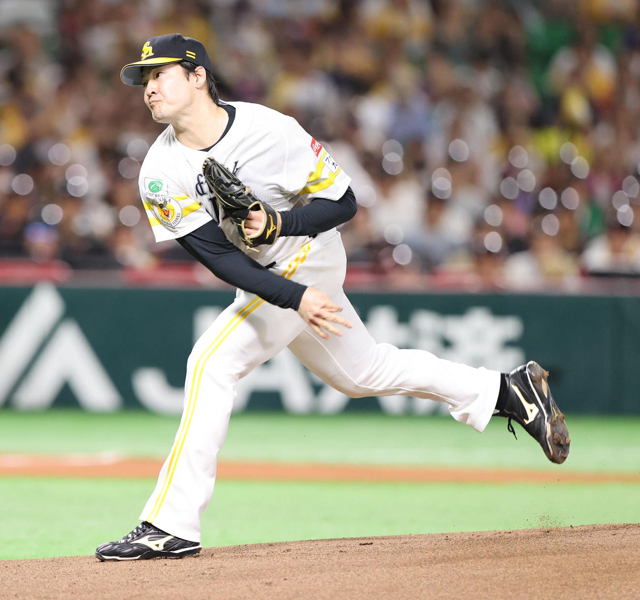 ソフトバンク対楽天　先発・有原（撮影・梅根麻紀）