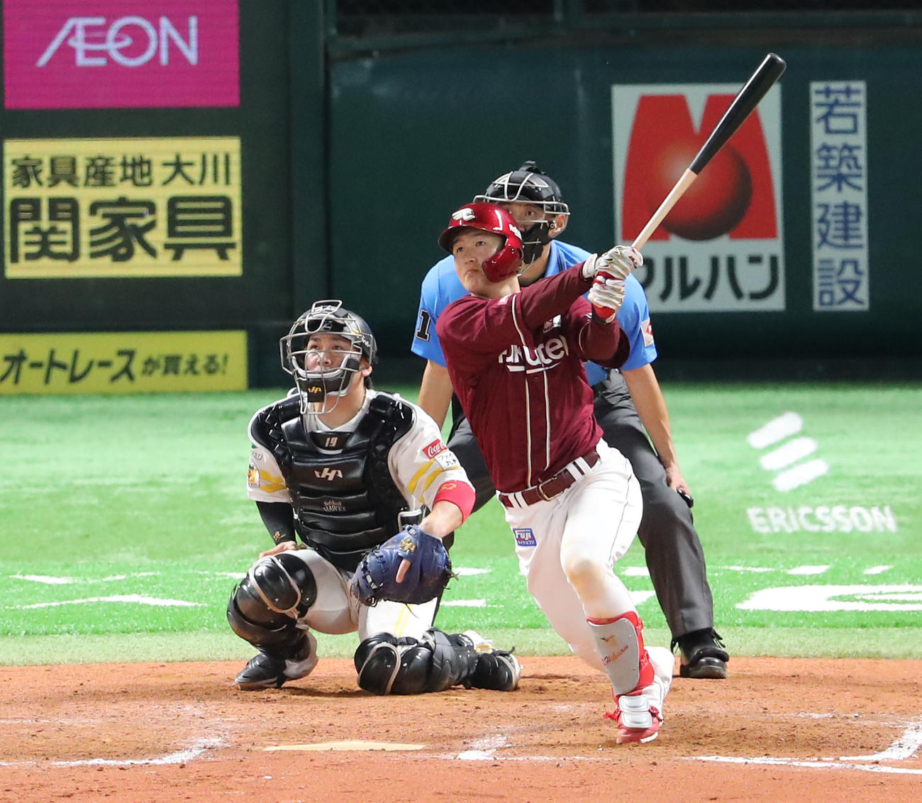 ソフトバンク対楽天　9回表楽天無死、太田は右越え本塁打を放つ（撮影・鬼束羽瑠菜）