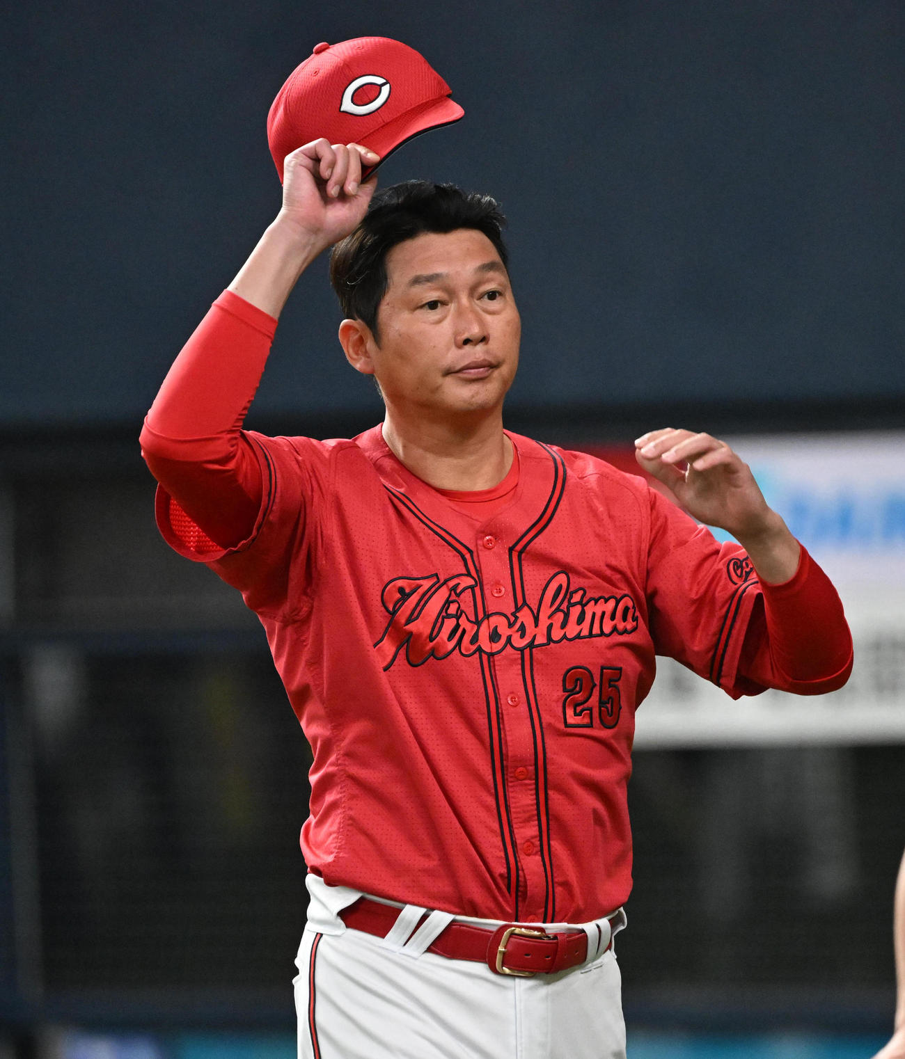 阪神対広島　阪神に連勝した広島新井監督（撮影・和賀正仁）