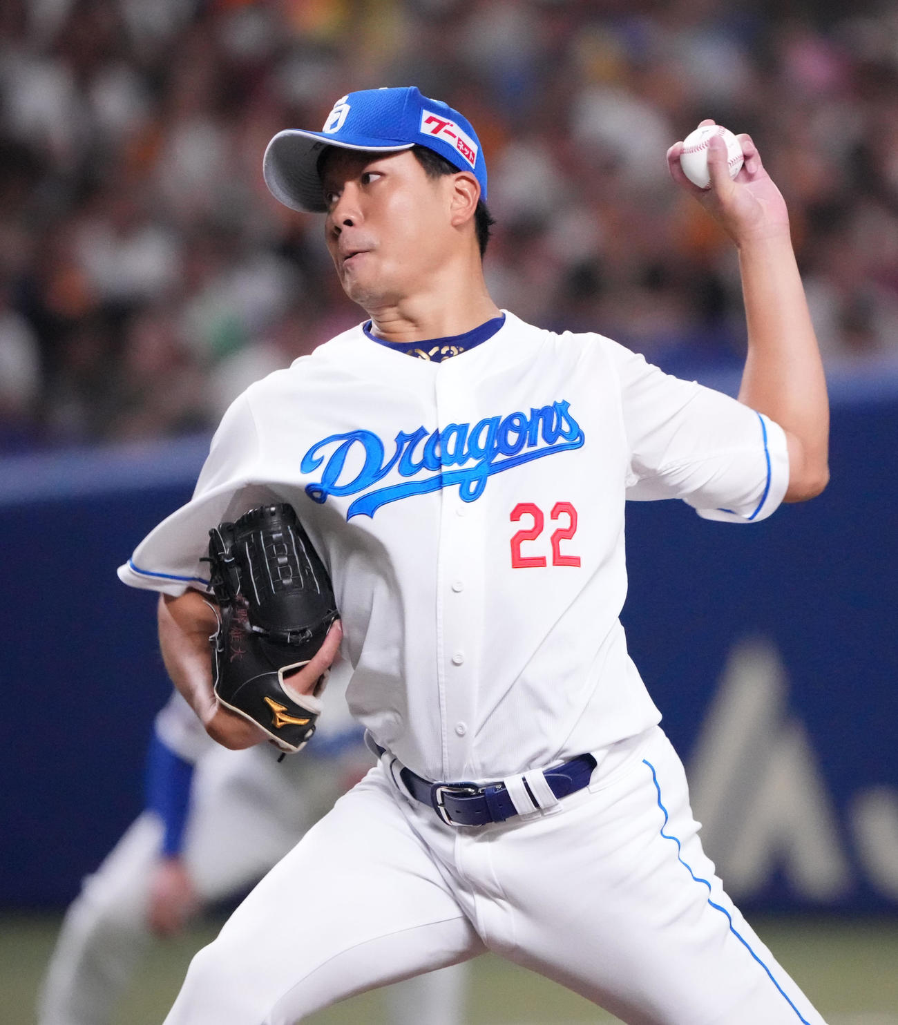 中日対巨人　1回表、登板する中日先発の大野（撮影・森本幸一）