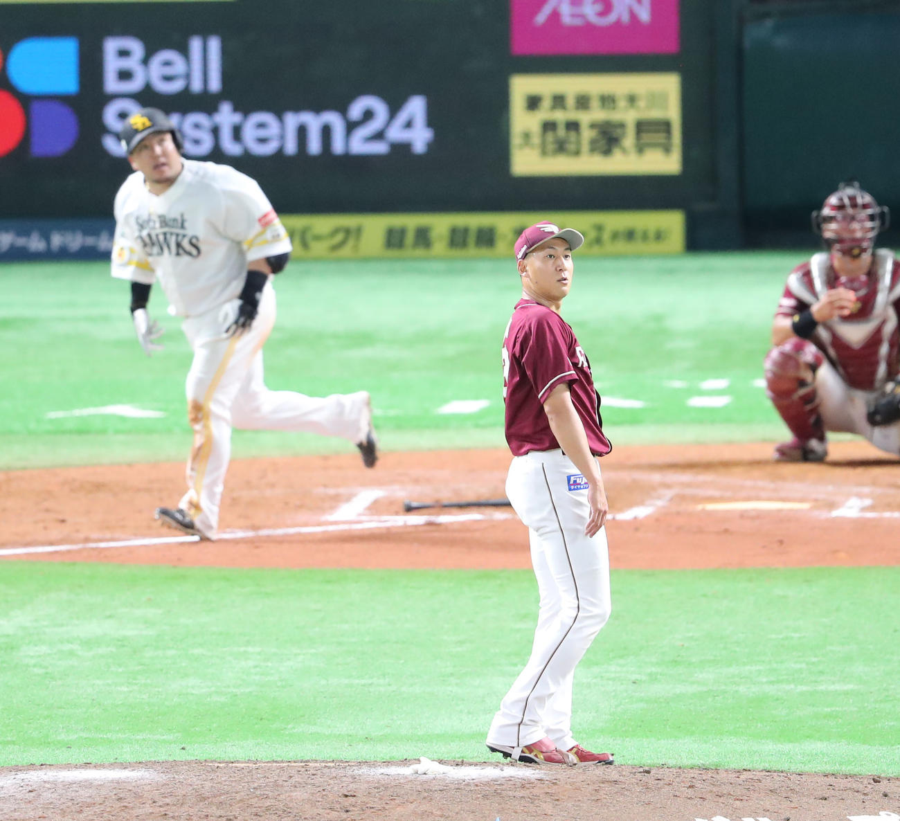 ソフトバンク対楽天　7回裏ソフトバンク1死、山川に左越え本塁打を浴びた高田（撮影・鬼束羽瑠菜）