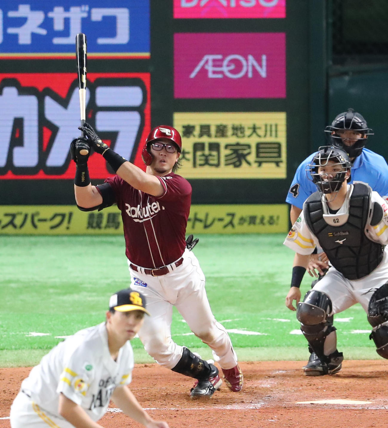 ソフトバンク対楽天　3回表楽天無死、安田は中前打を放つ（撮影・鬼束羽瑠菜）
