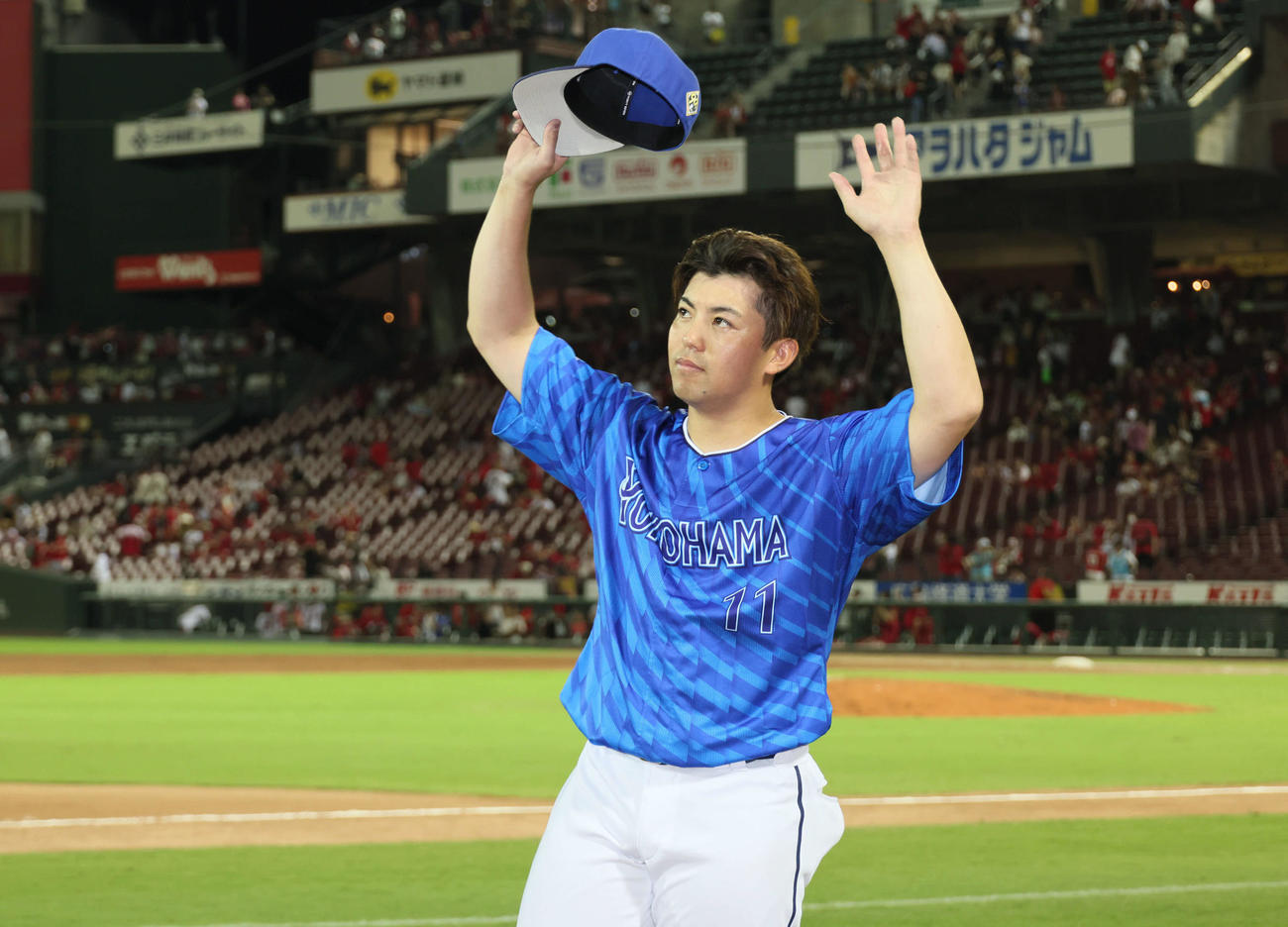 広島対DeNA 9勝目の東（撮影・加藤孝規）