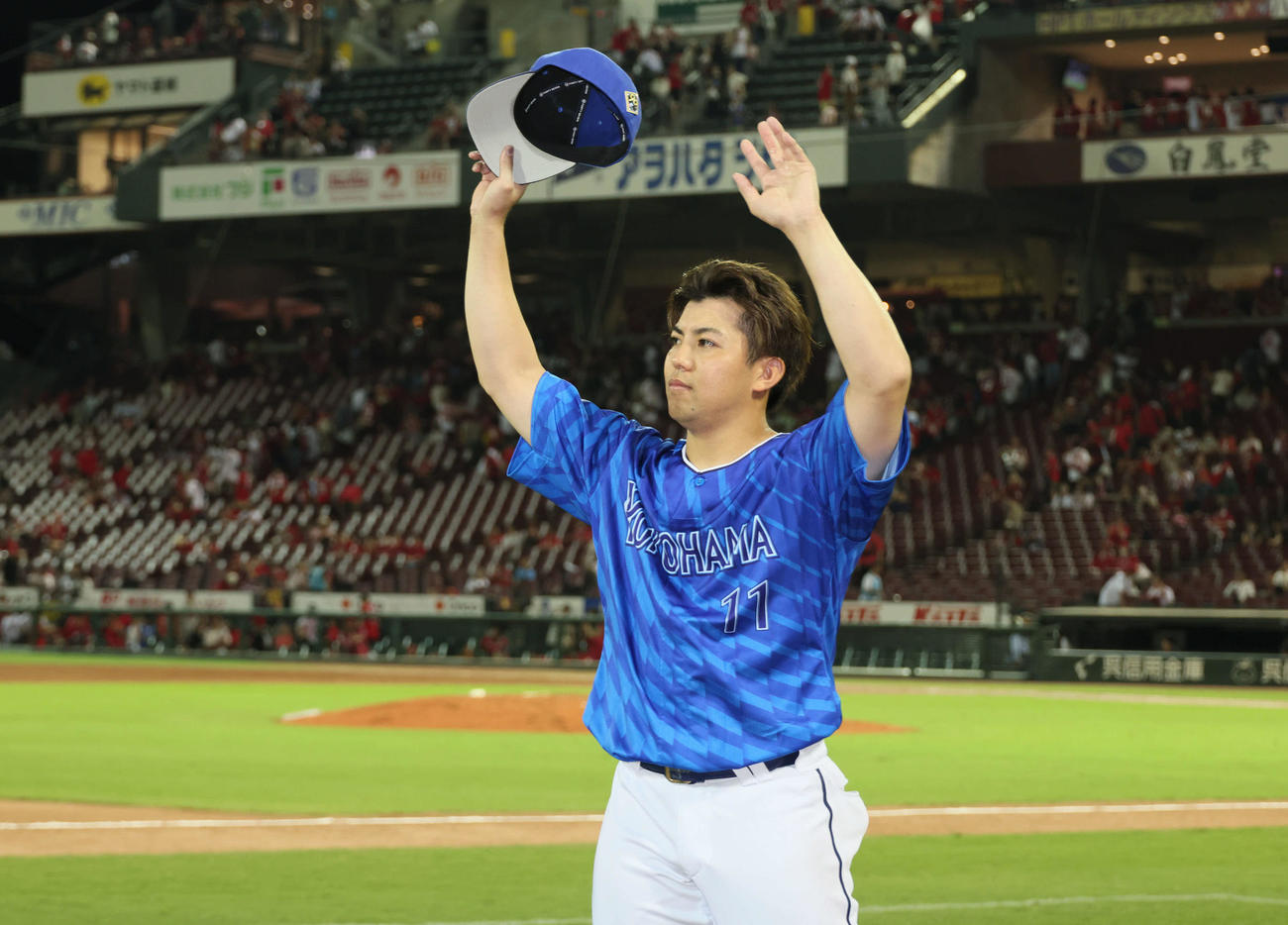 広島対DeNA 9勝目の東（撮影・加藤孝規）