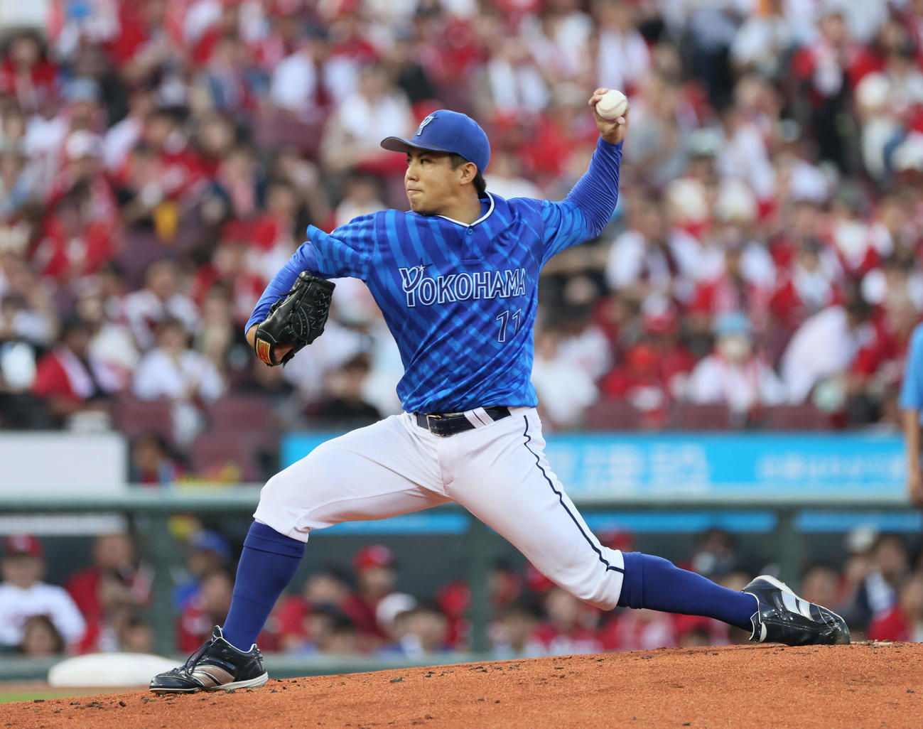 広島対DeNA DeNA先発の東（撮影・加藤孝規）