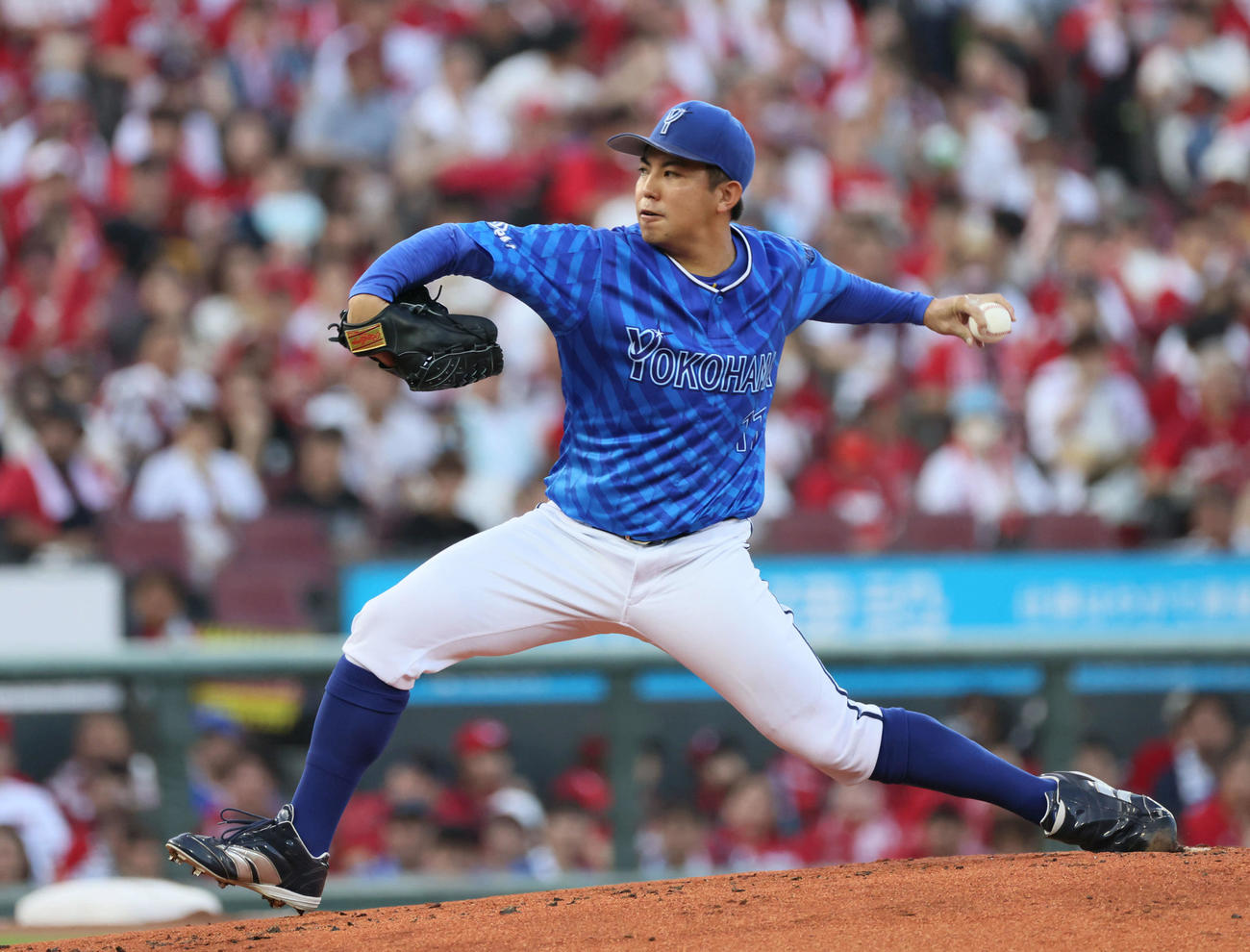 広島対DeNA DeNA先発の東（撮影・加藤孝規）