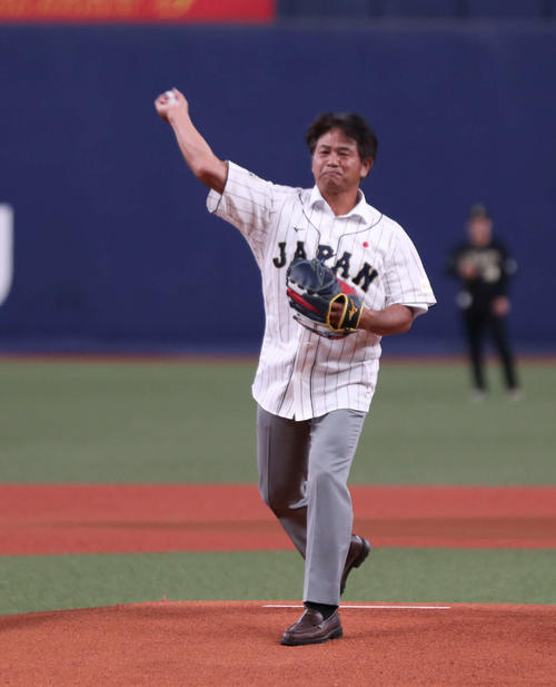 オリックス】五輪メダリストOB谷佳知氏が「侍ジャパンDAY」始球式 引退