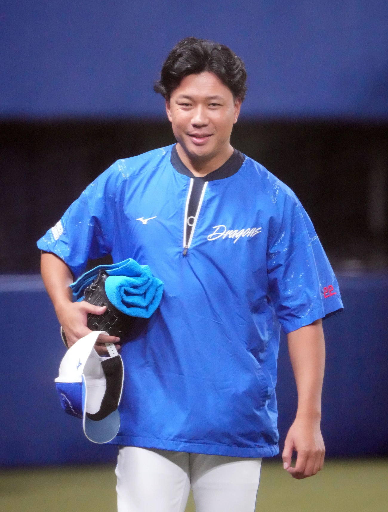 グラウンドに姿を見せる大野（撮影・森本幸一）