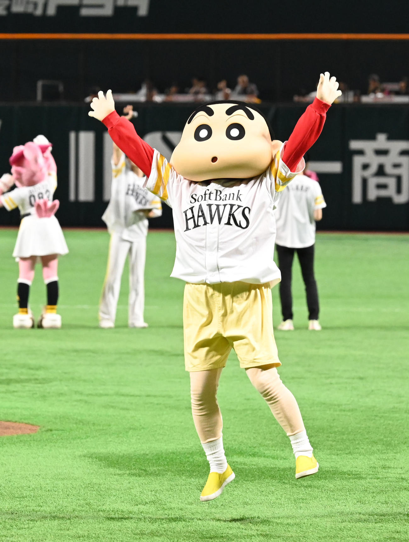 ソフトバンク対ロッテ　クレヨンしんちゃんコラボ（撮影・林敢治）