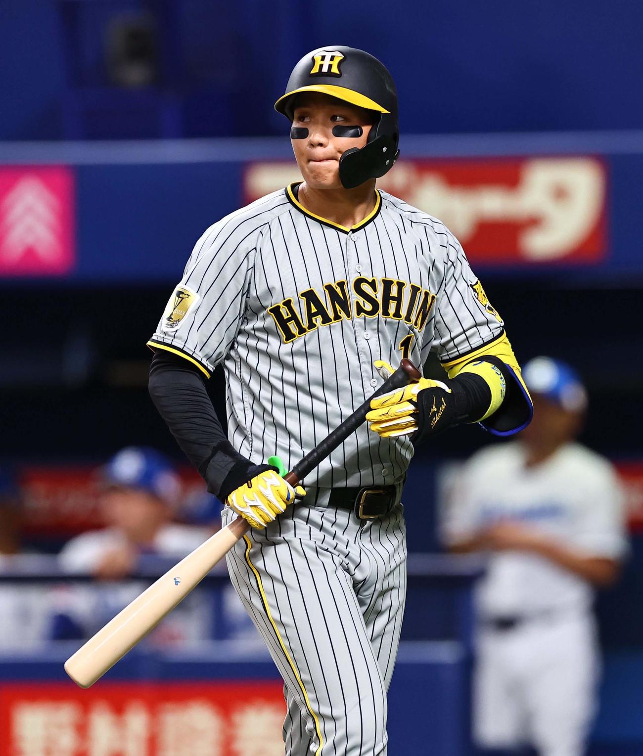 中日対阪神　3回表阪神1死一塁、森下は中飛に倒れる（撮影・上田博志）
