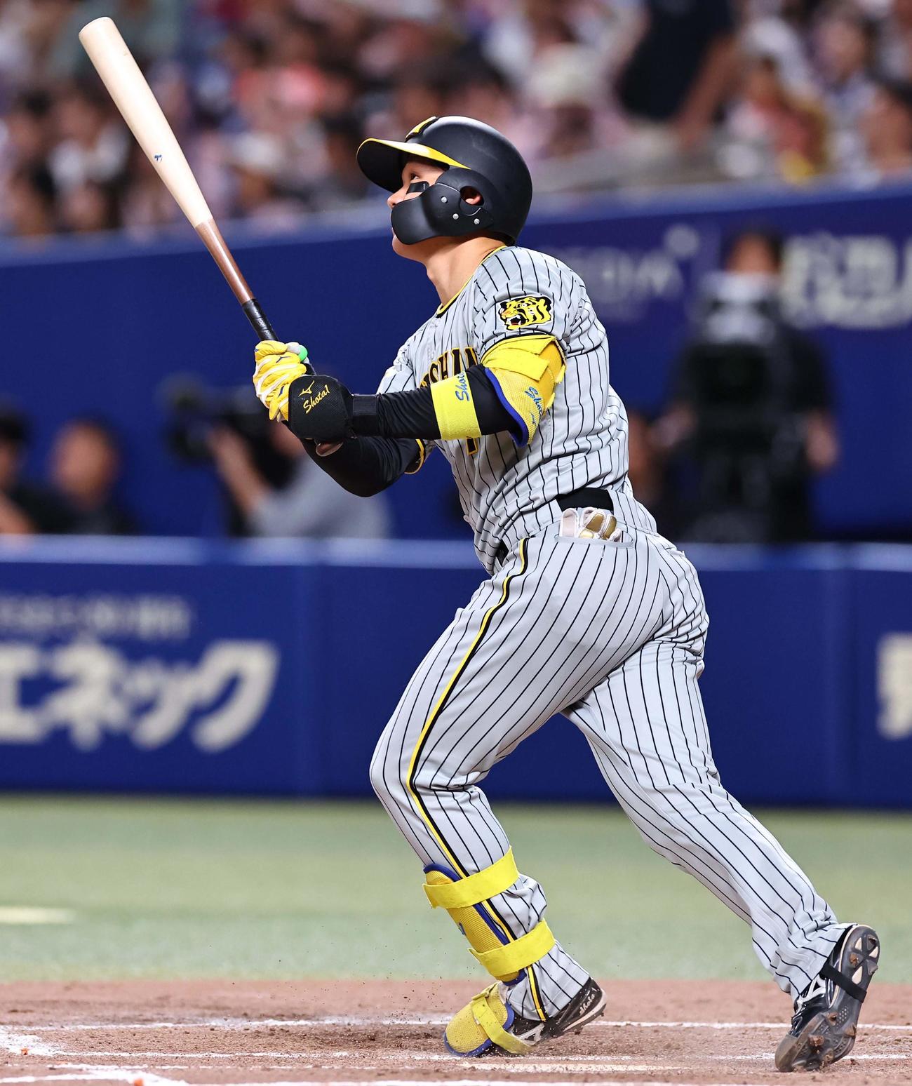 中日対阪神　3回表阪神1死一塁、森下は中飛に倒れる（撮影・上田博志）