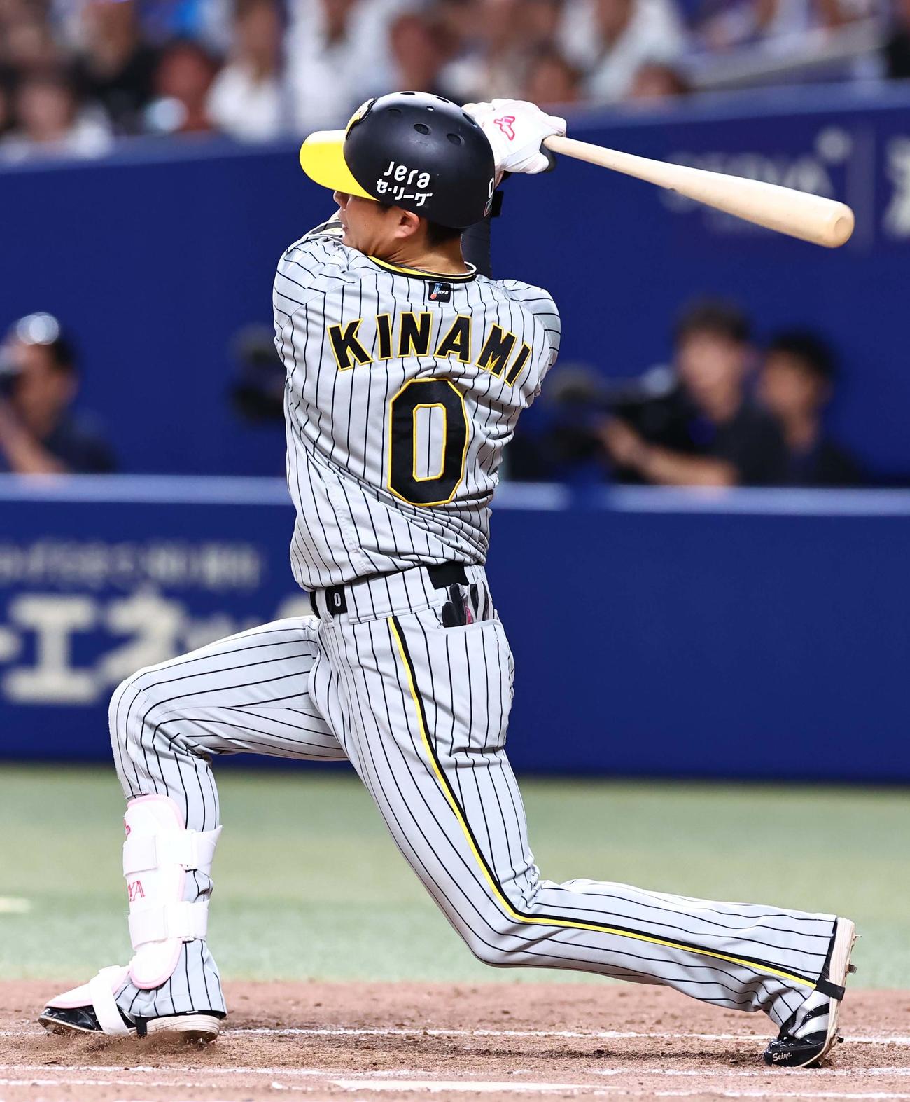 中日対阪神　3回表阪神無死満塁、木浪は三振に倒れる（撮影・上田博志）