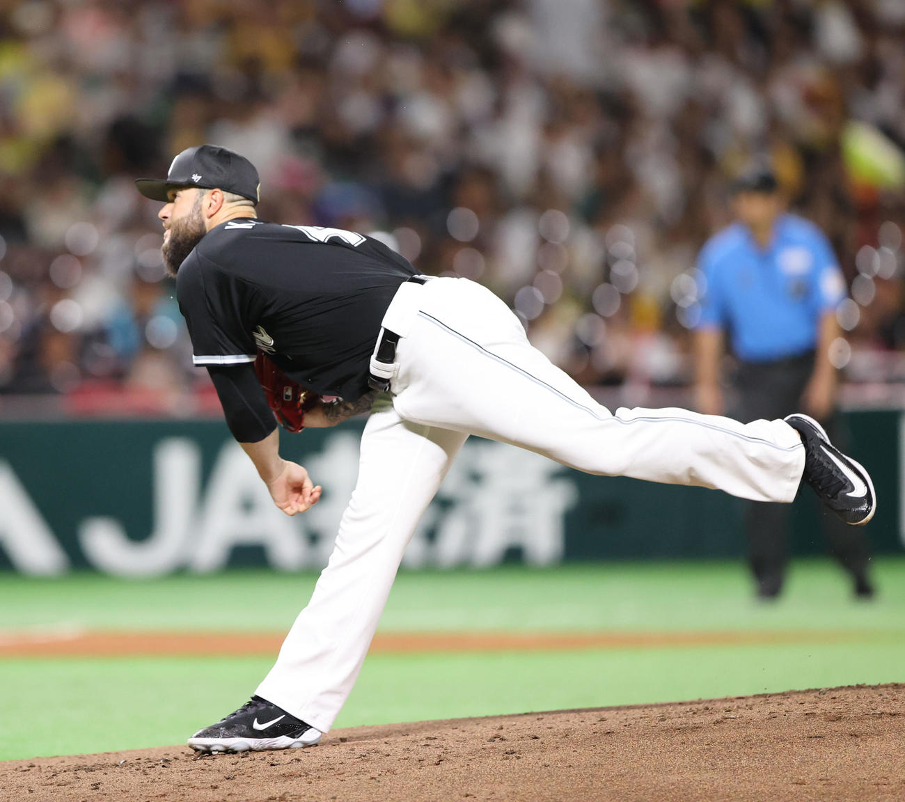 ソフトバンク対ロッテ　先発のカイケル（撮影・梅根麻紀）