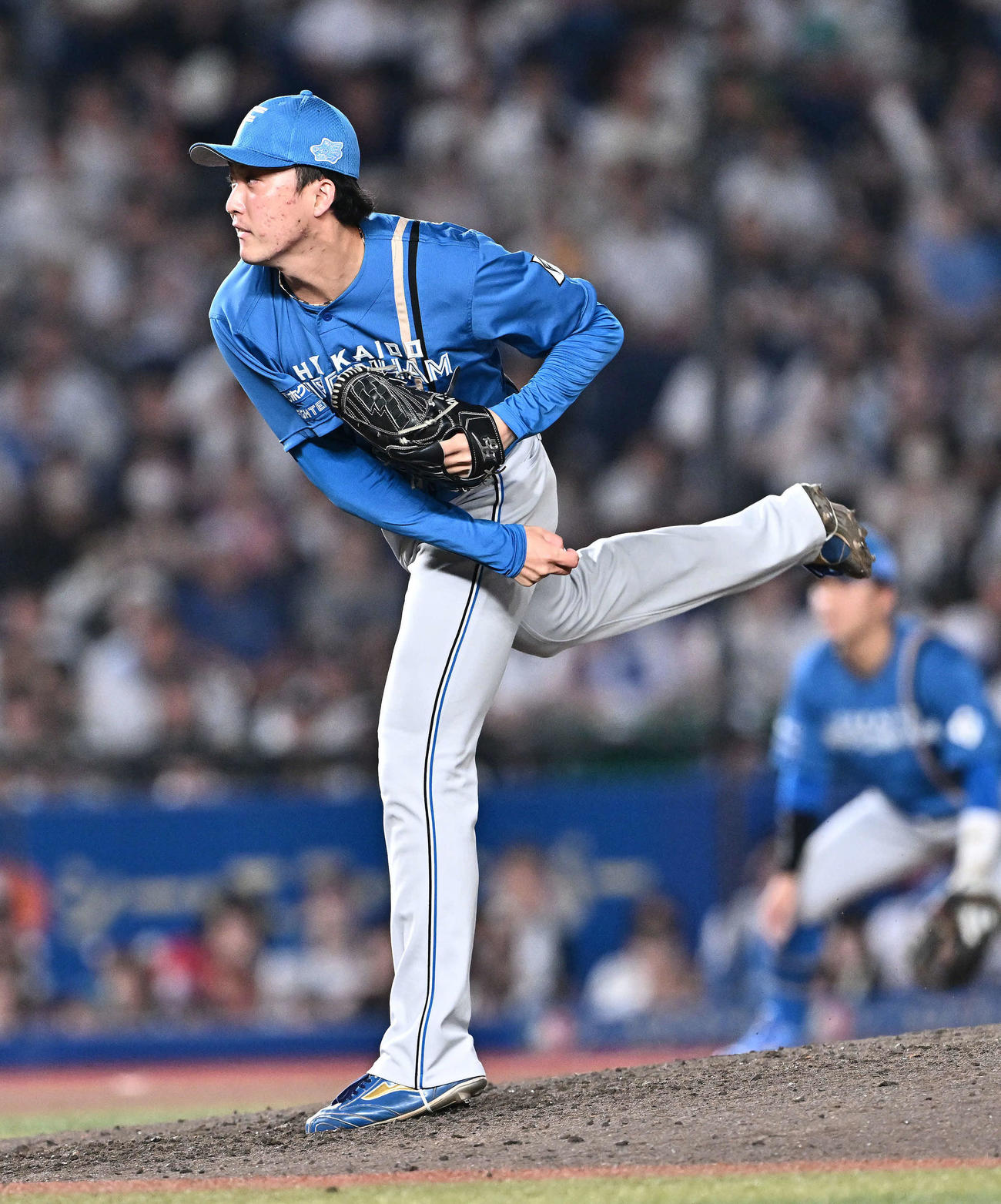 ロッテ対日本ハム　9回裏、日本ハム6番手で登板し試合を締めた柳川（撮影・滝沢徹郎）