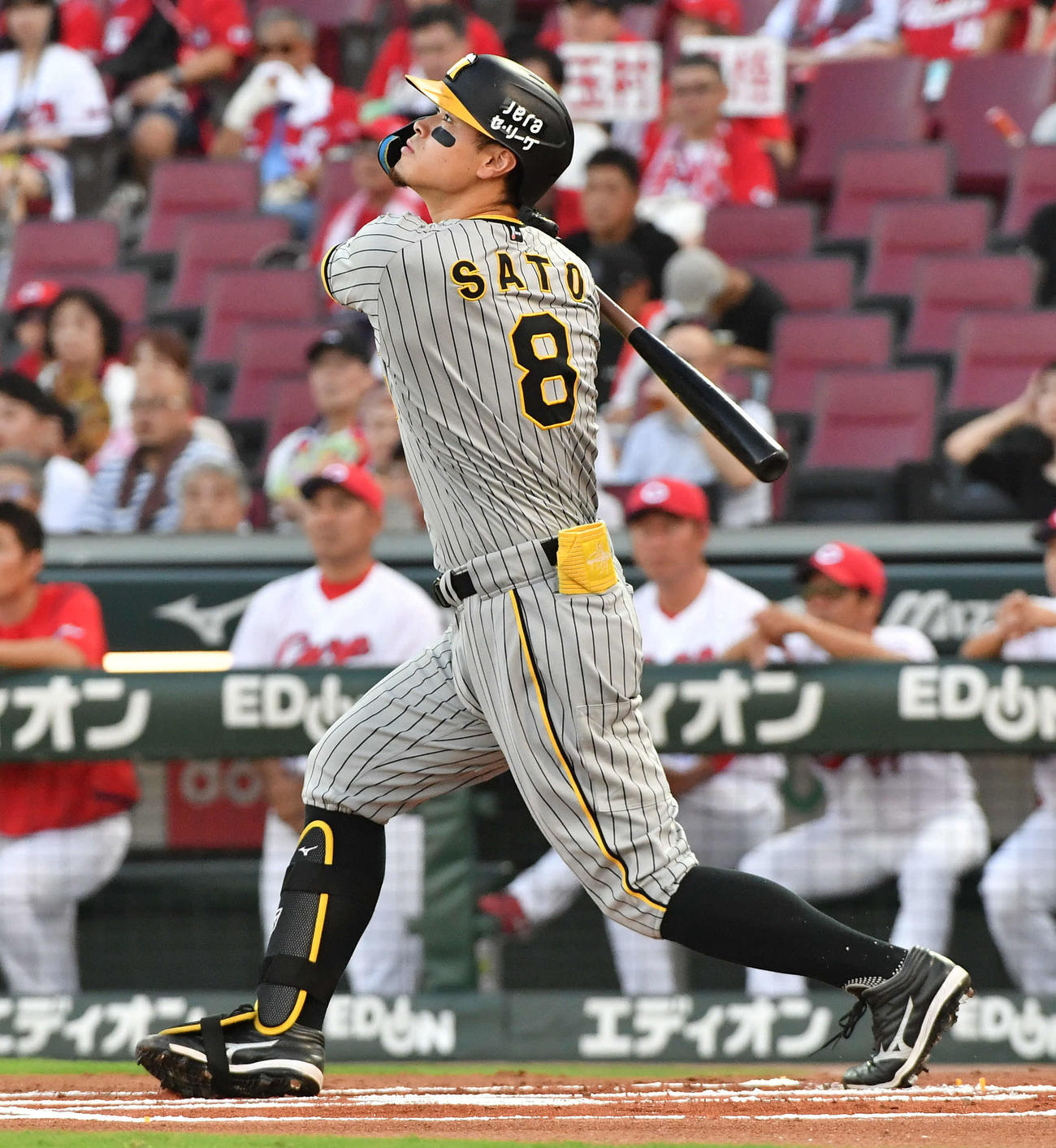 広島対阪神　1回表阪神2死三塁、佐藤輝は先制中三塁打を放つ（撮影・岩下翔太）