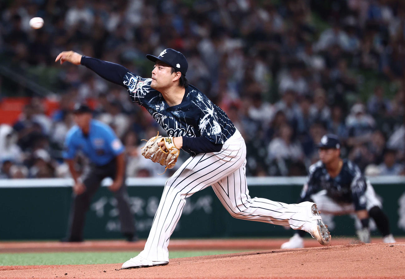 西武対楽天　先発登板する西武松本（撮影・河田真司）