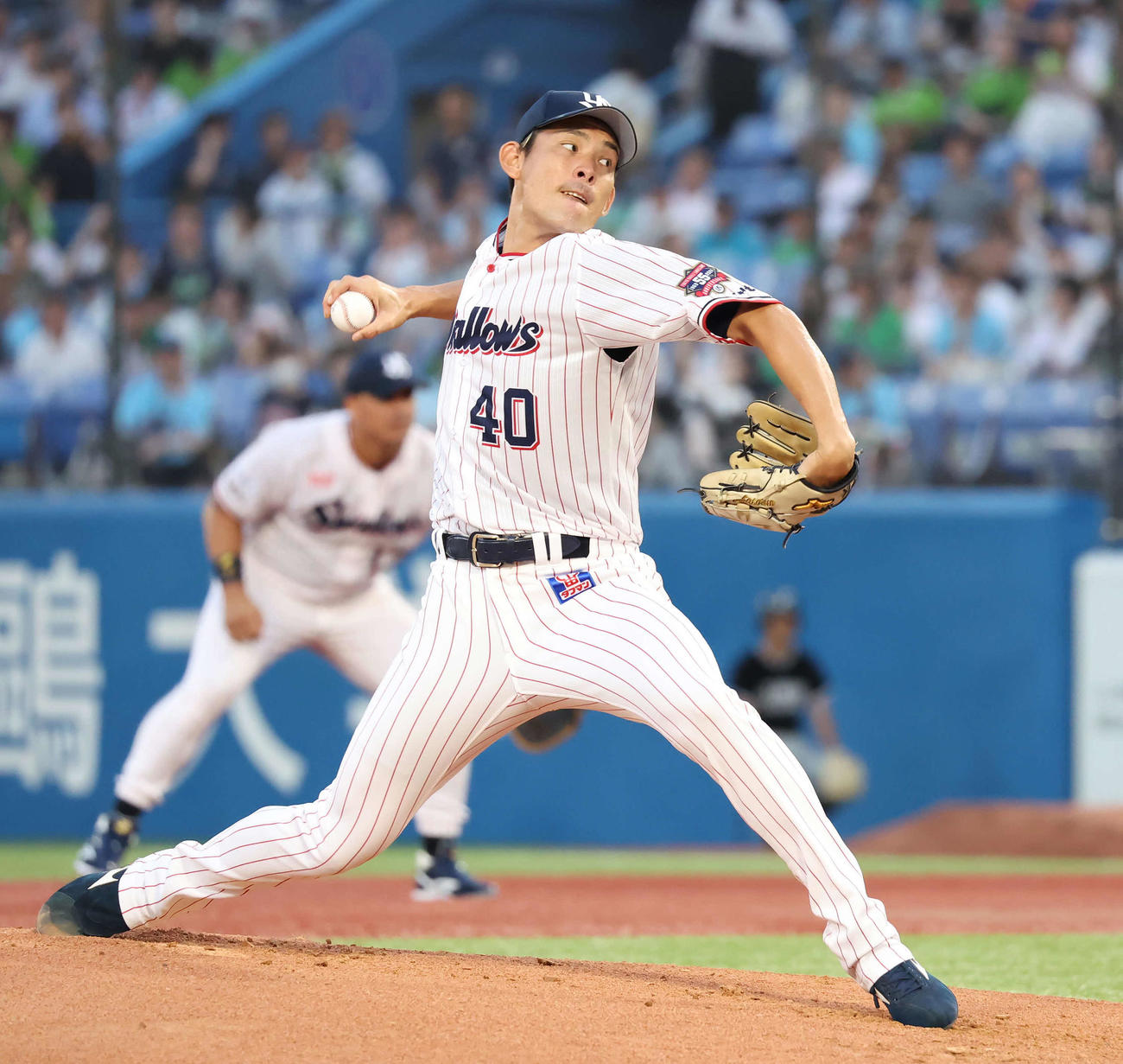ヤクルト対DeNA　力投するヤクルト先発高梨（撮影・丹羽敏通）