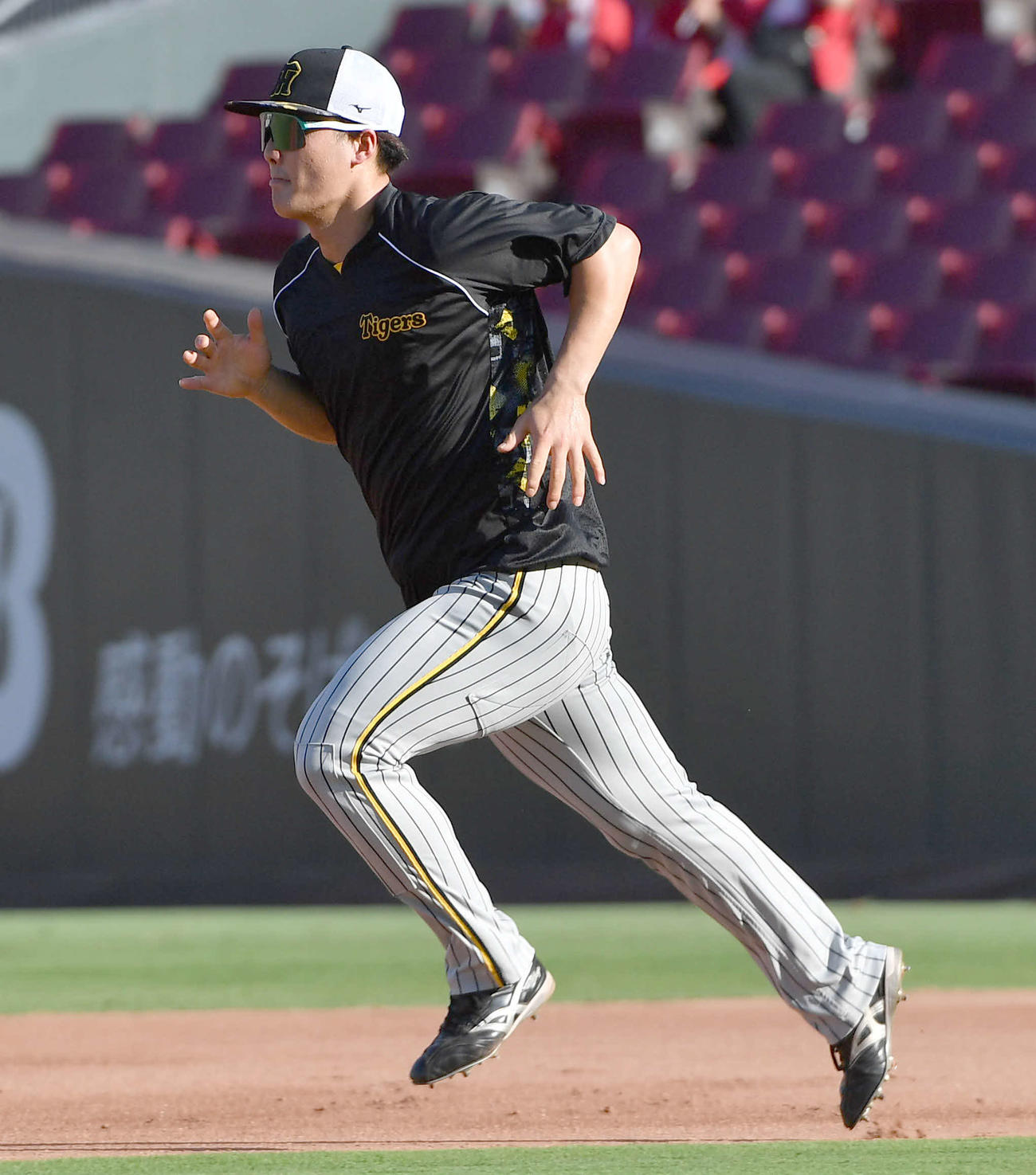 広島対阪神　走塁練習を行う前川（撮影・岩下翔太）