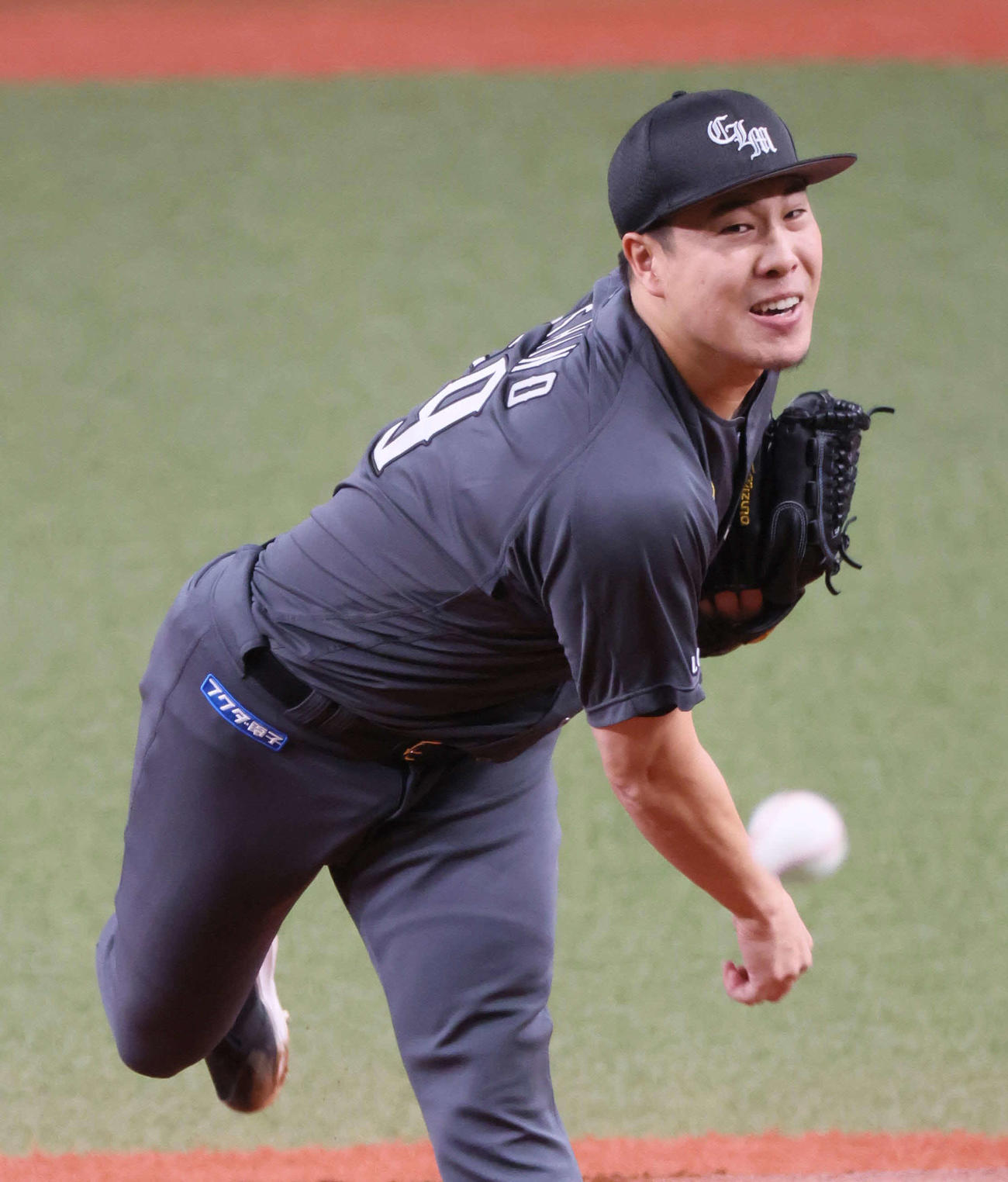オリックス対ロッテ　ロッテ先発の西野（撮影・宮崎幸一）