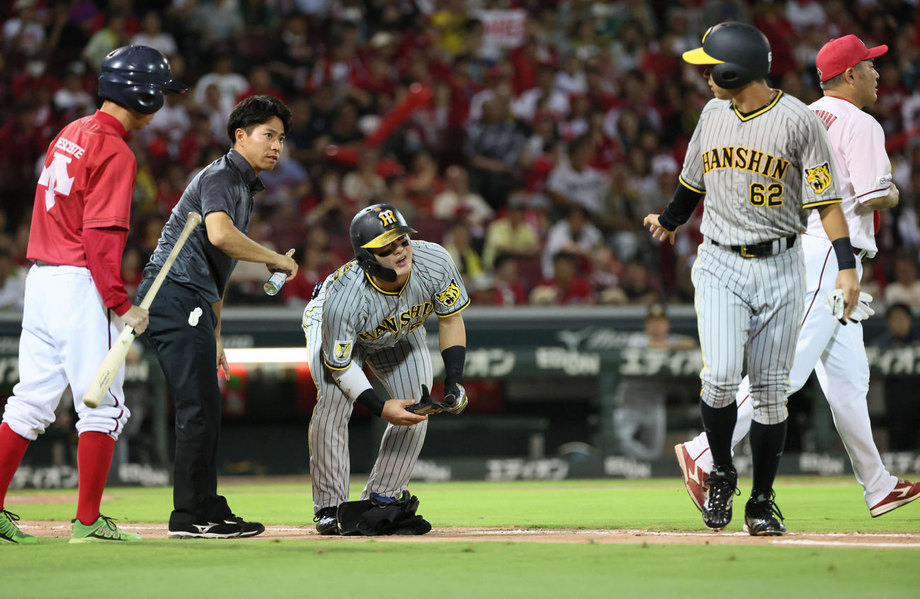 前川右京は死球を受ける（2024年8月24日撮影）