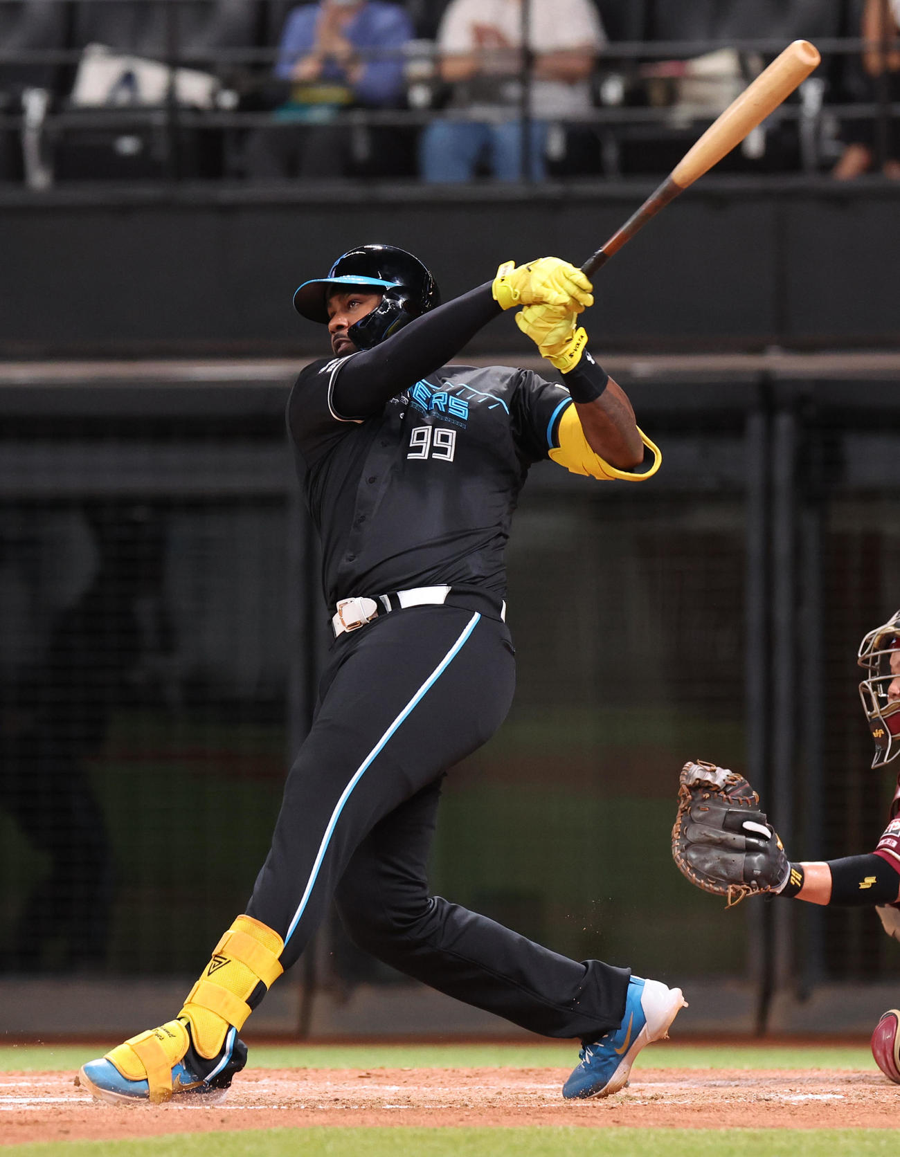 日本ハム対楽天　4回裏日本ハム1死、レイエスは左越えソロ本塁打を放つ（撮影・佐藤翔太）