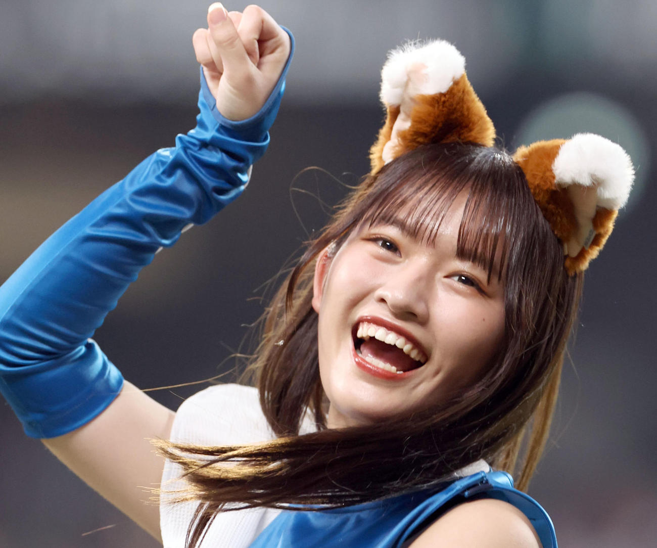 エスコンフィールドでパフォーマンスを行うファイターズガール工藤心優