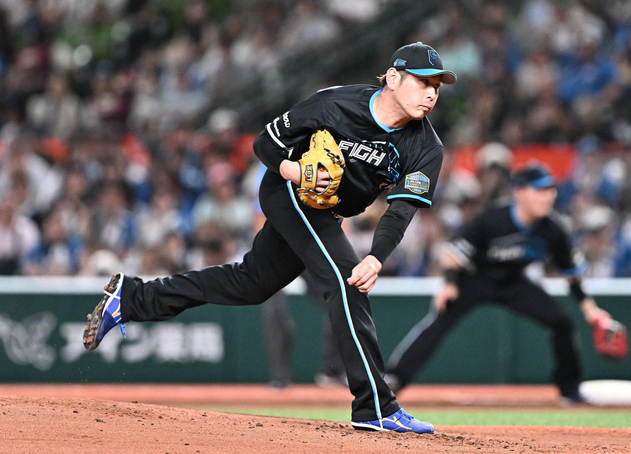 西武対日本ハム　日本ハム先発の加藤貴（撮影・滝沢徹郎）