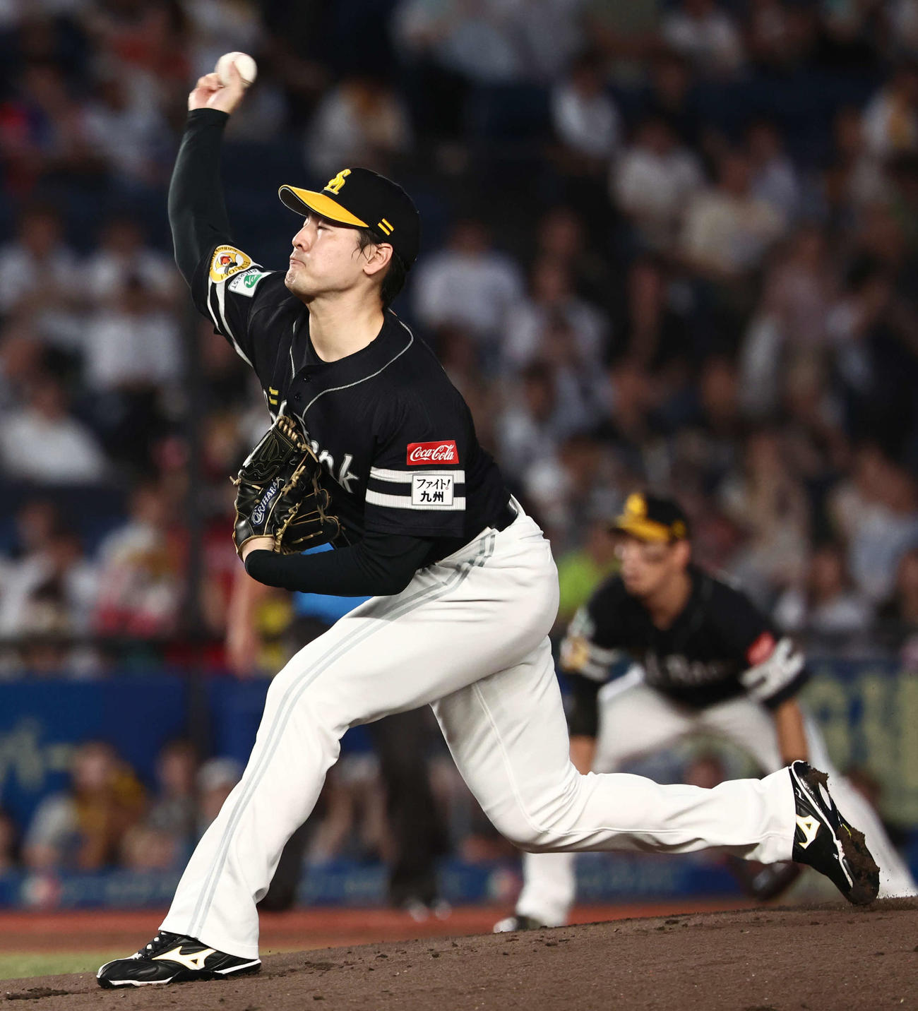 ロッテ対ソフトバンク　先発登板するソフトバンク有原（撮影・河田真司）