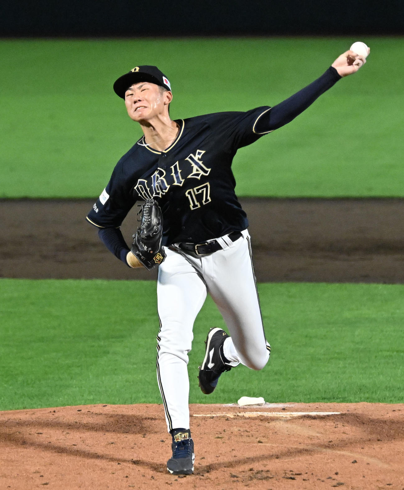 楽天対オリックス　力投するオリックス先発の曽谷（撮影・千葉一成）