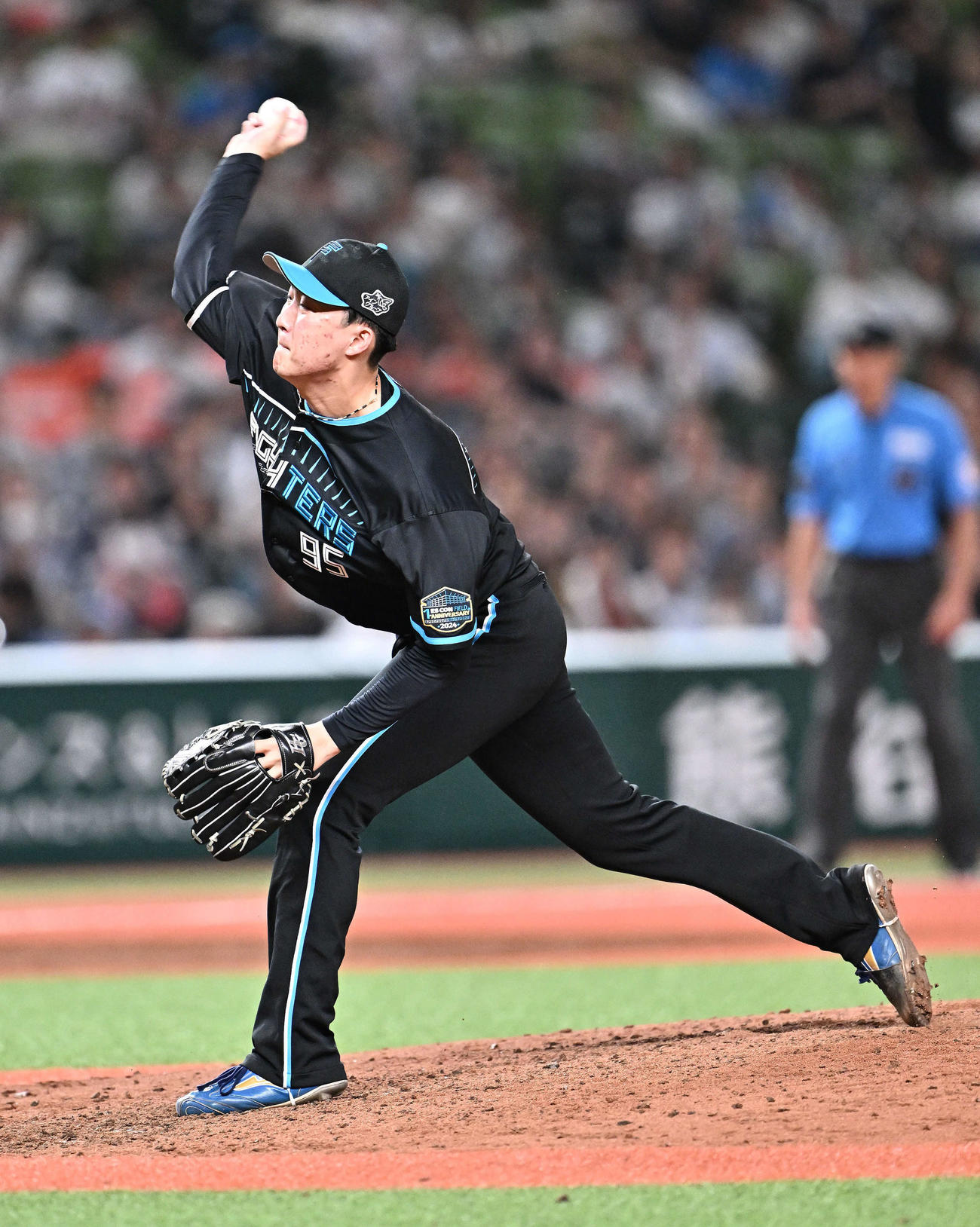 西武対日本ハム　8セーブ目をマークした日本ハム柳川（撮影・滝沢徹郎）