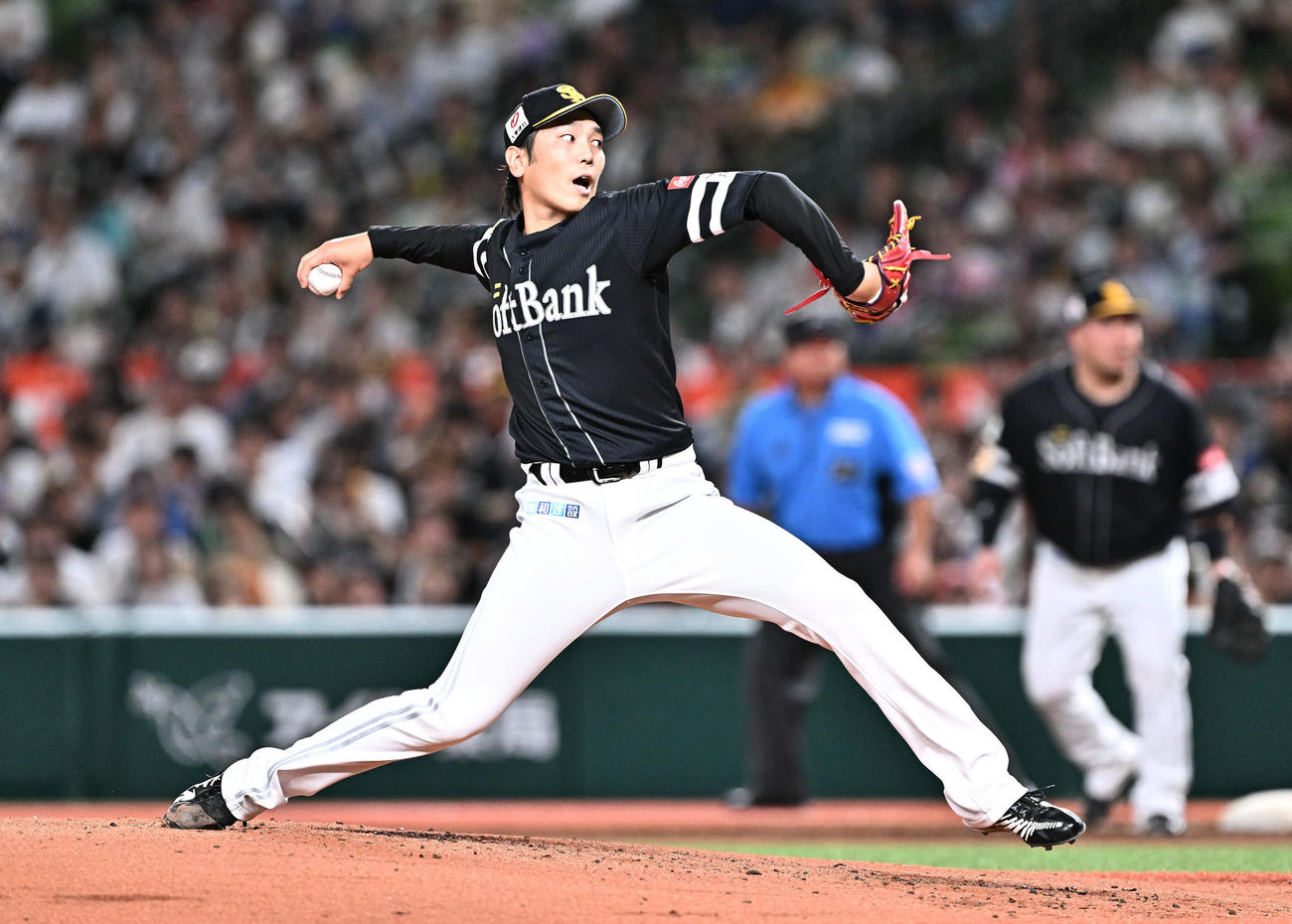 ソフトバンク石川柊太（2024年8月15日撮影）　