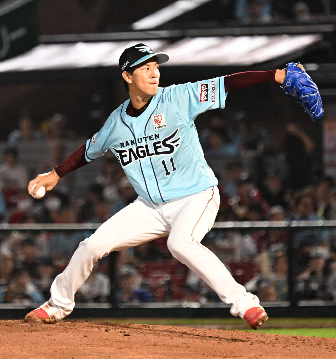 楽天対オリックス　オリックス戦に先発した楽天岸（撮影・千葉一成）