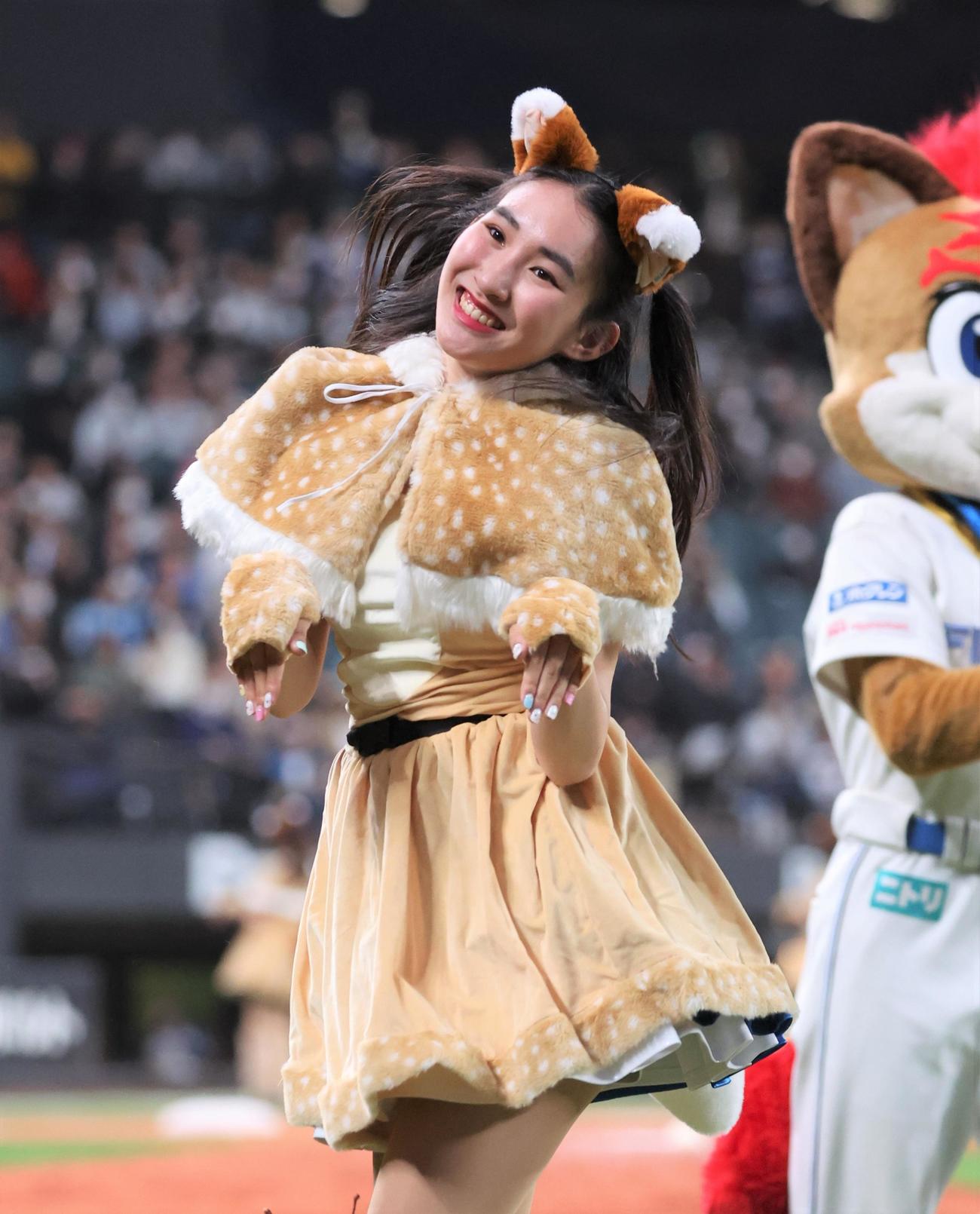ファイターズガールの志堅原花音