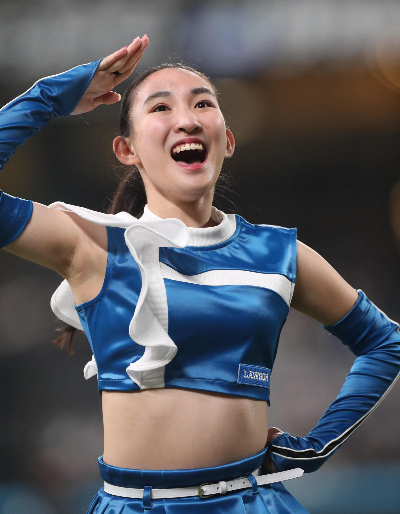 踊るファイターズガールの志堅原花音
