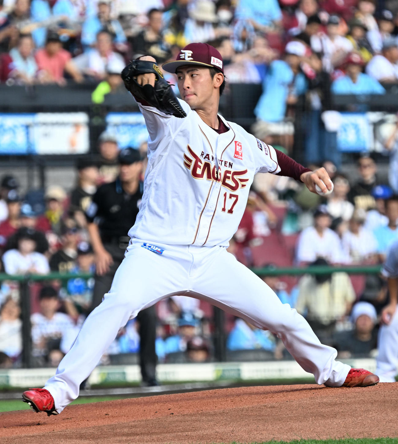 楽天対オリックス　オリックス戦に先発した楽天古謝（撮影・千葉一成）