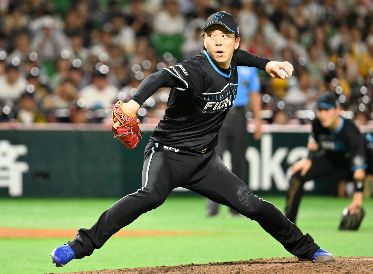 ソフトバンク対日本ハム　日本ハム二番投手・宮西（撮影・林敢治）
