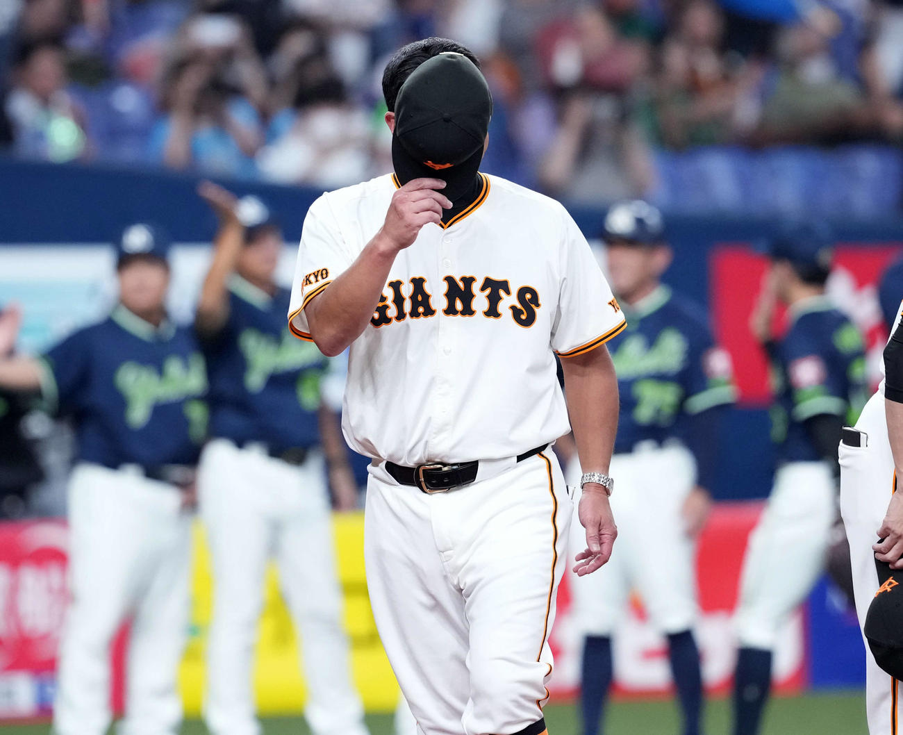 巨人対ヤクルト　ヤクルトに連敗を喫した巨人阿部監督（撮影・たえ見朱実）