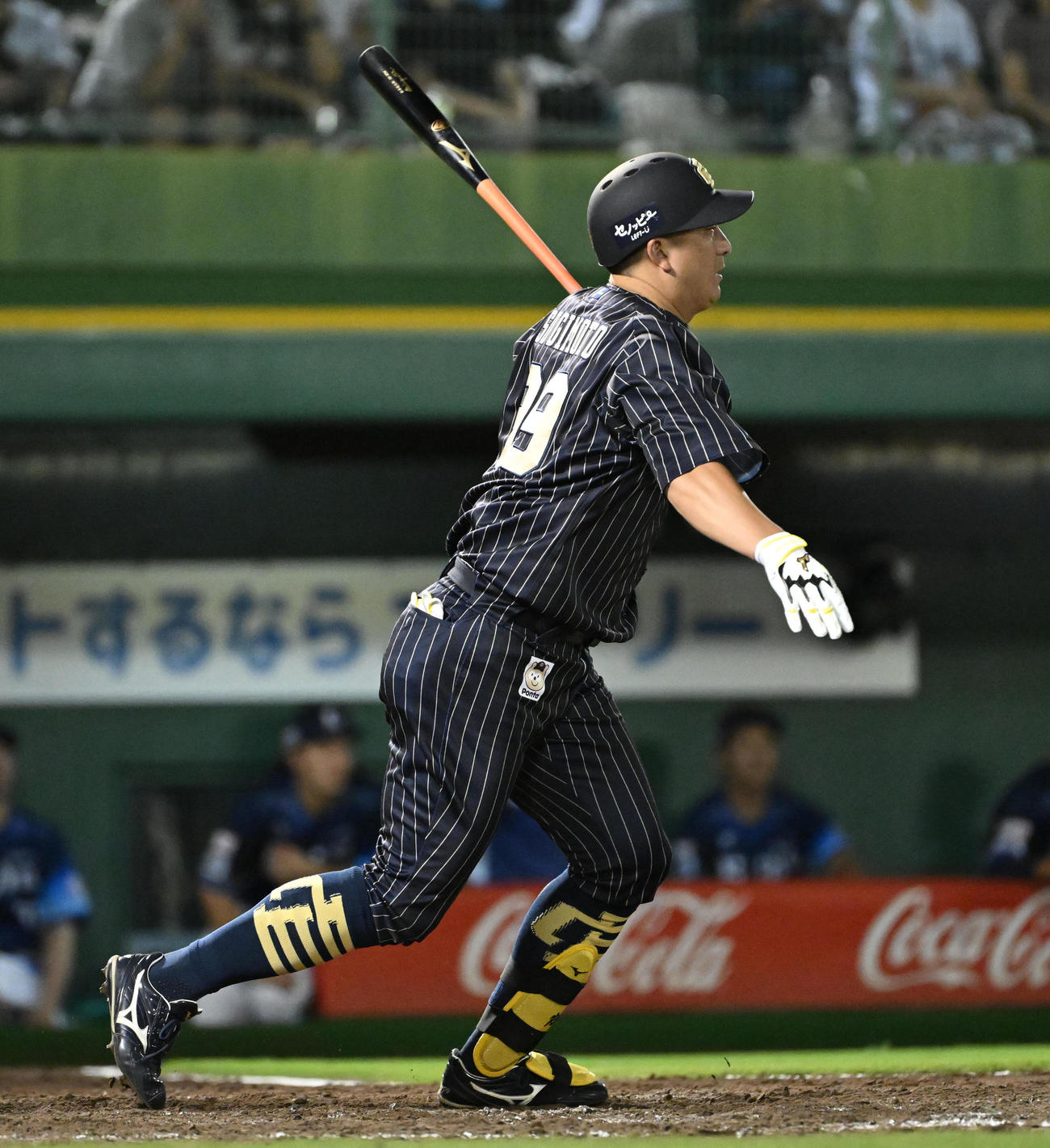 オリックス対西武　5回裏オリックス2死満塁、杉本は左適時打を放つ（撮影・石井愛子）