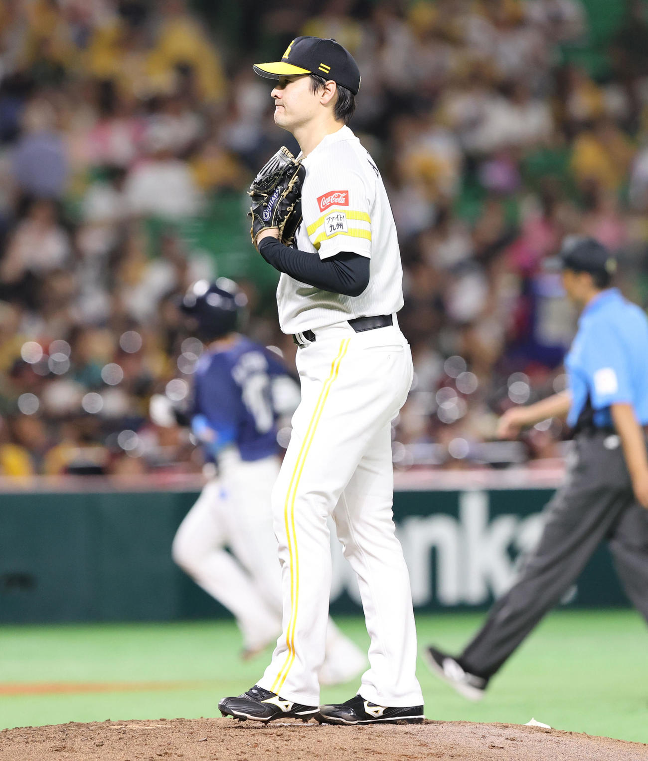 ソフトバンク対西武　4回表西武1死、佐藤龍に右中間先制本塁打を浴びた有原（撮影・梅根麻紀）